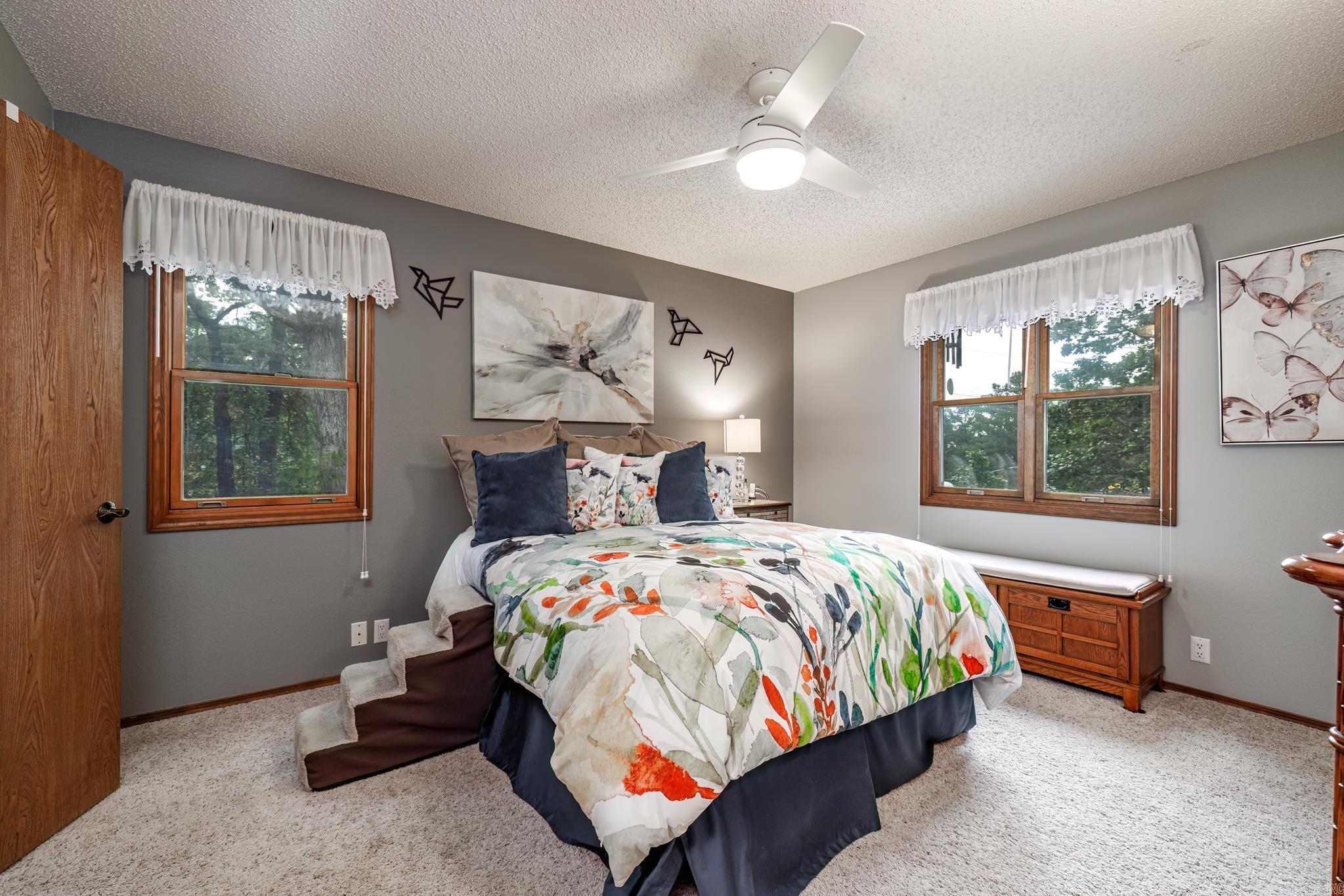 BALENCIAGA - Residential