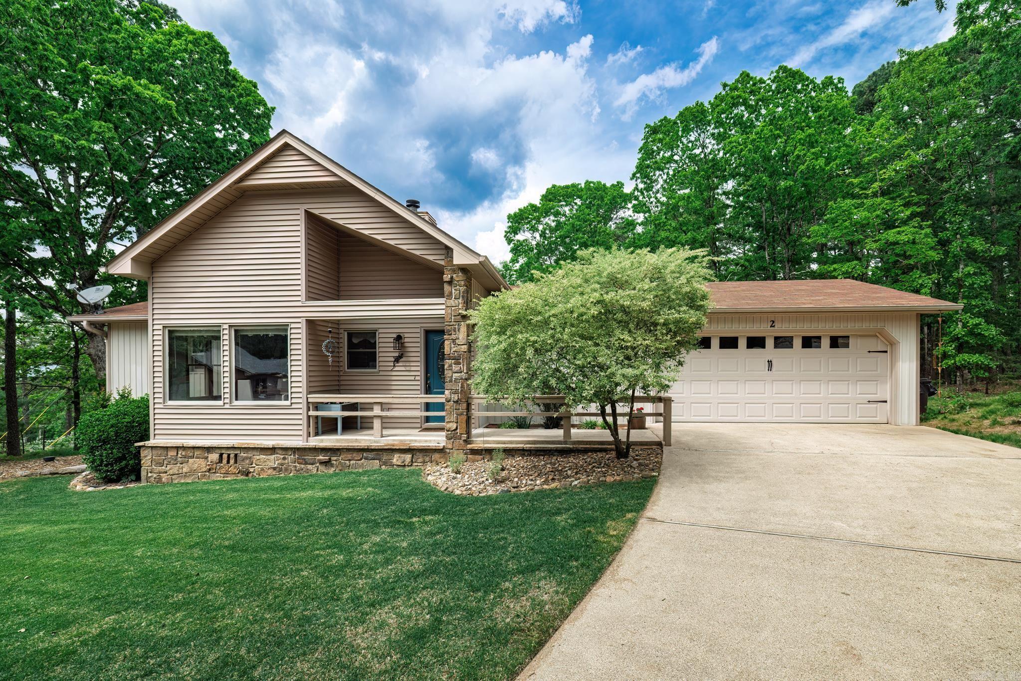 BALENCIAGA - Residential