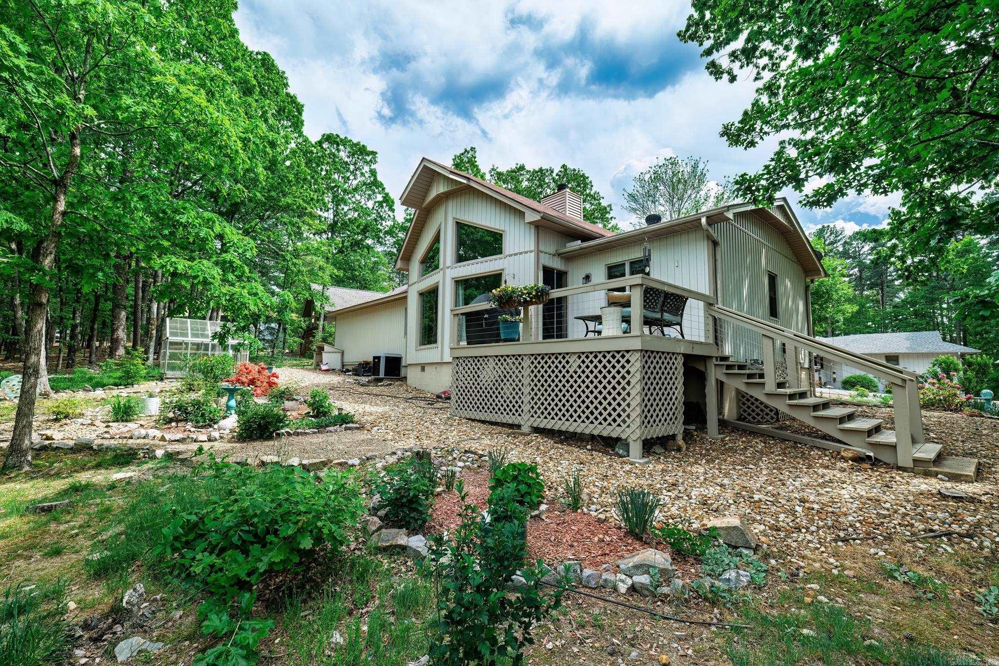 BALENCIAGA - Residential