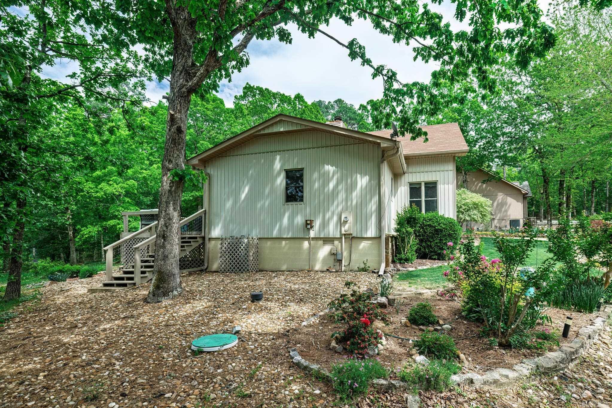 BALENCIAGA - Residential