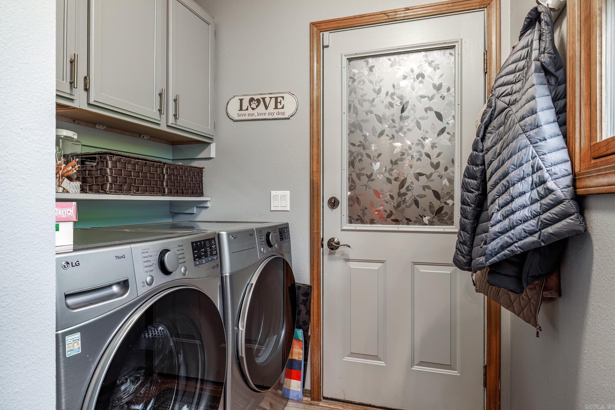 BALENCIAGA - Residential