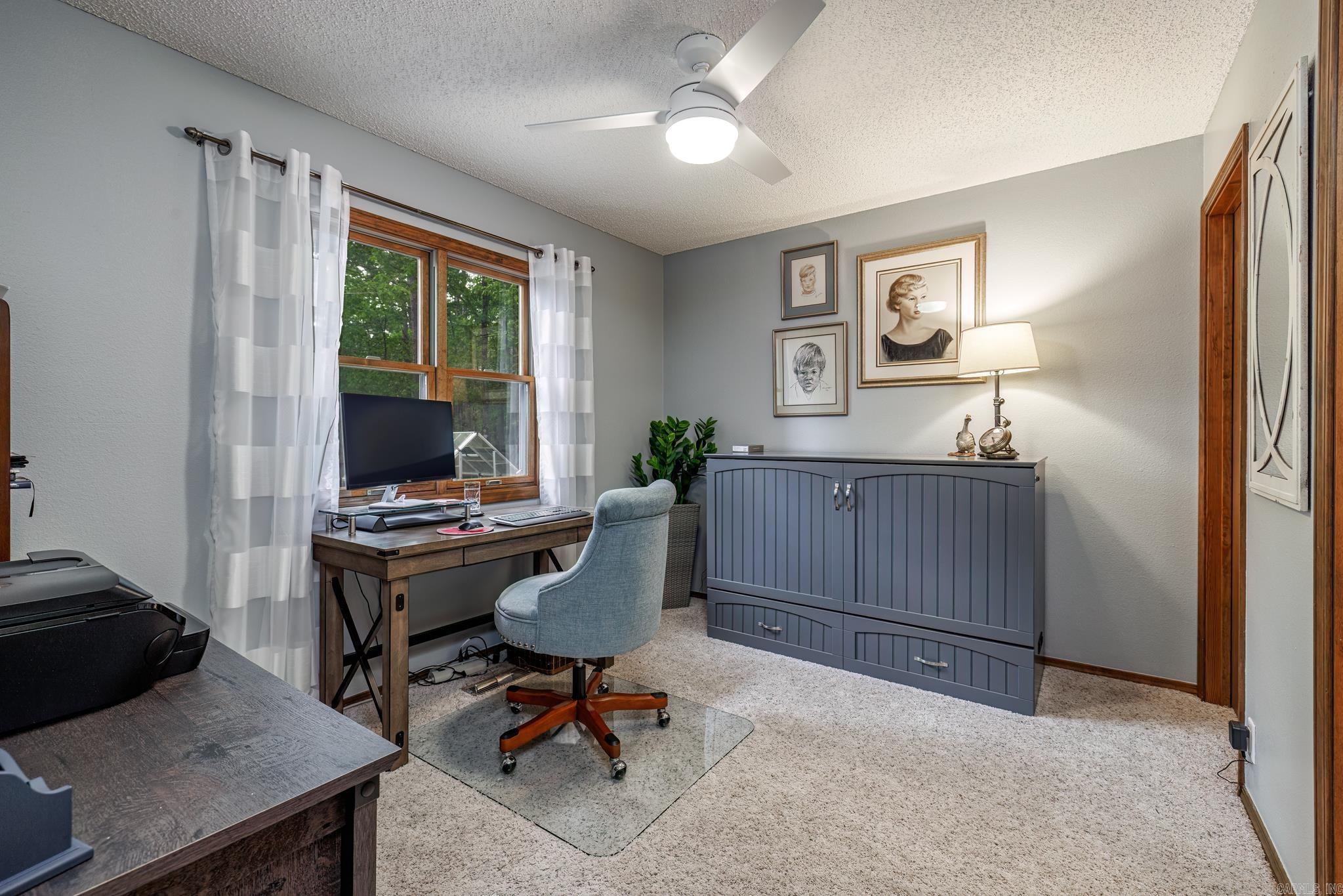 BALENCIAGA - Residential