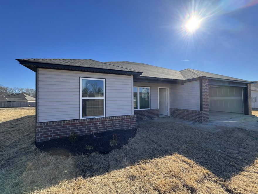 Discover the captivating Franklin plan, renowned for its charming covered front porch and meticulously landscaped front yard that enhance its curb appeal. This home boasts an open floor plan with 3 bedrooms and 2 bathrooms, providing a spacious and inviting living environment. The expansive family room serves as a central gathering space, perfect for relaxation and entertaining guests. The kitchen is a highlight, featuring a beautiful design and equipped with energy-efficient appliances, ample counter space, and a spacious pantry—ideal for preparing and enjoying delicious family meals and snacks. Explore more about the Franklin plan today and envision how it could elevate your living experience!   **SEE SHOWING REMARKS & AGENT REMARKS FOR IMPORTANT INFORMATION**