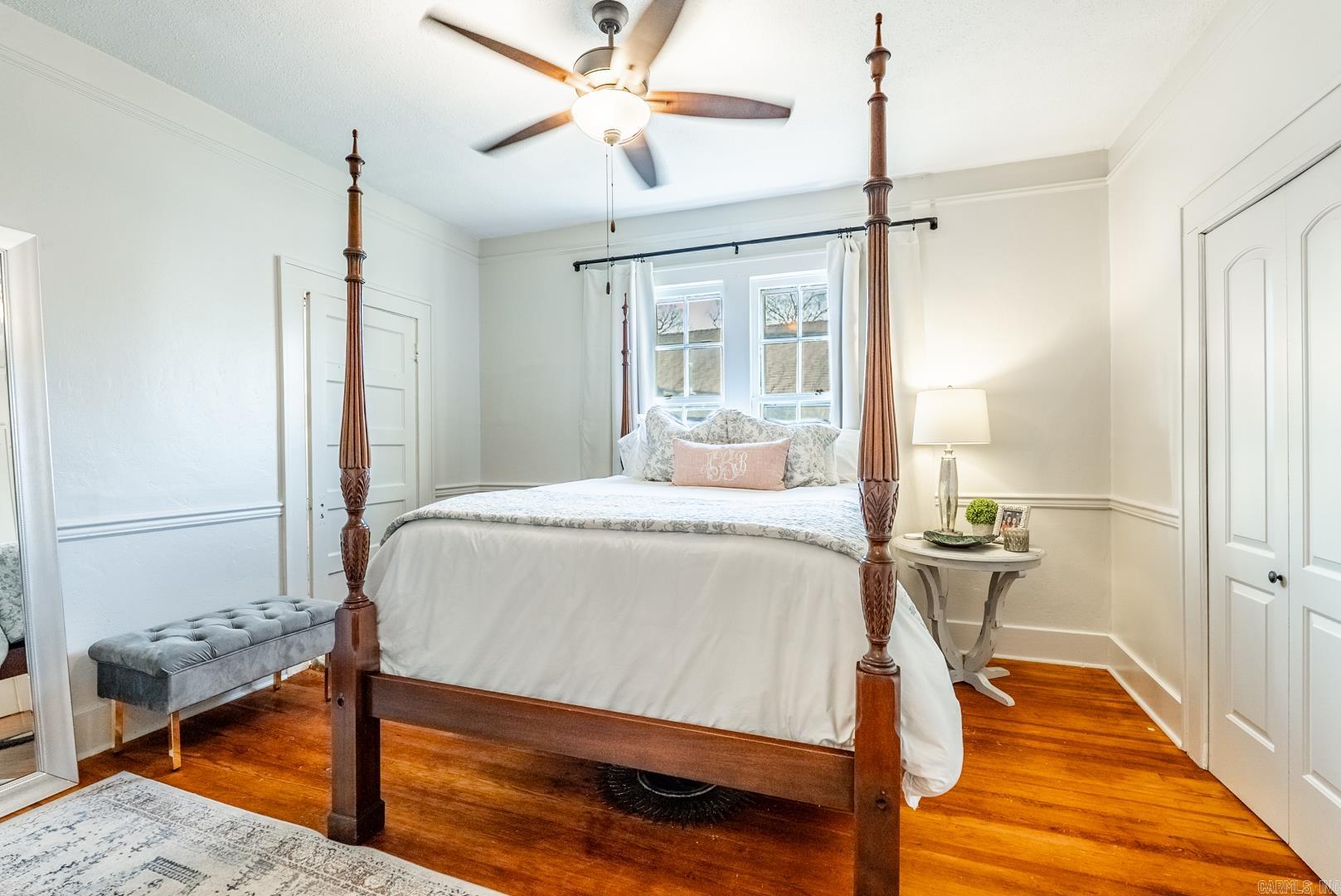 ELMHURST - Residential