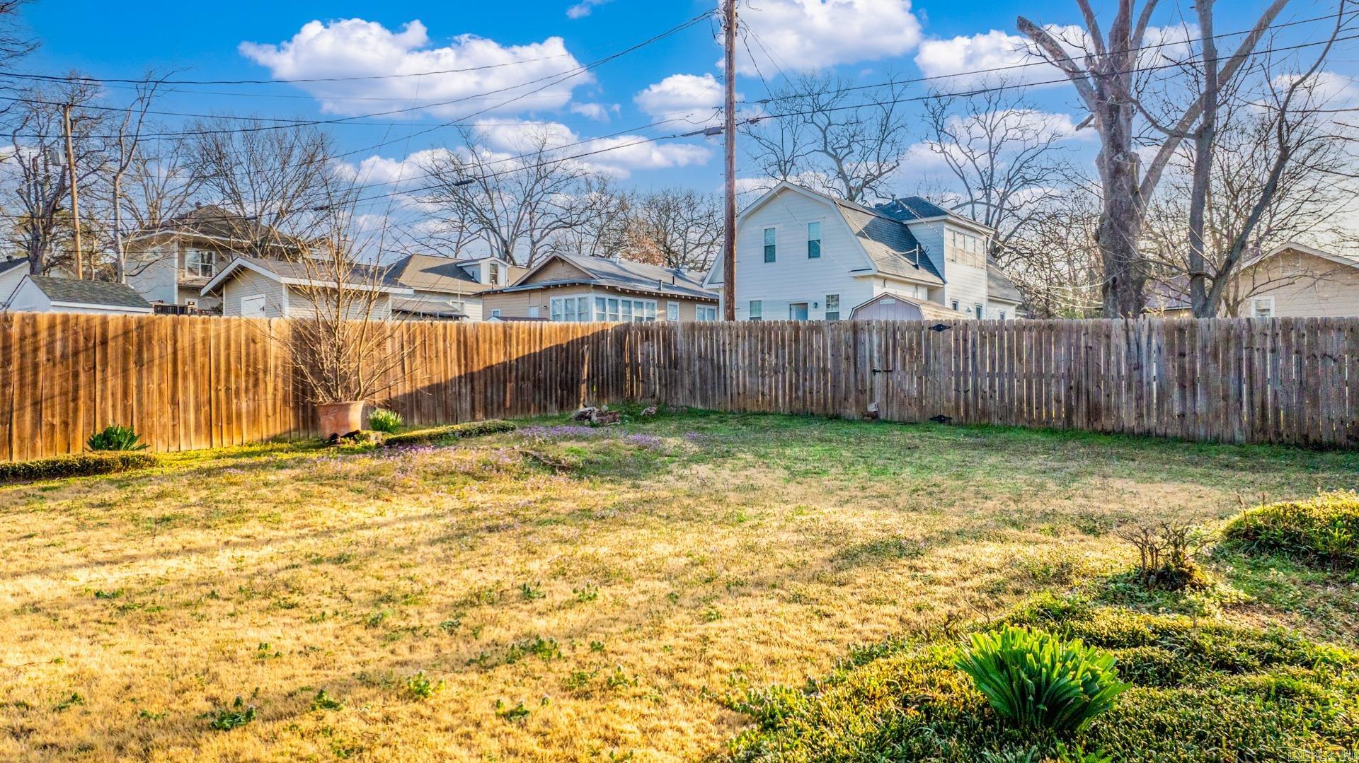 ELMHURST - Residential