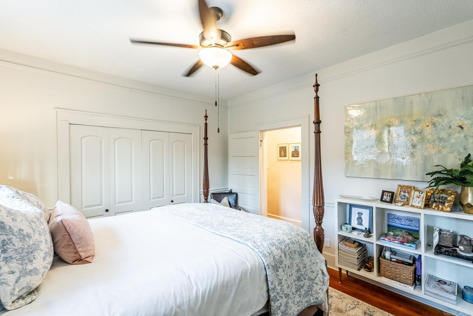 ELMHURST - Residential