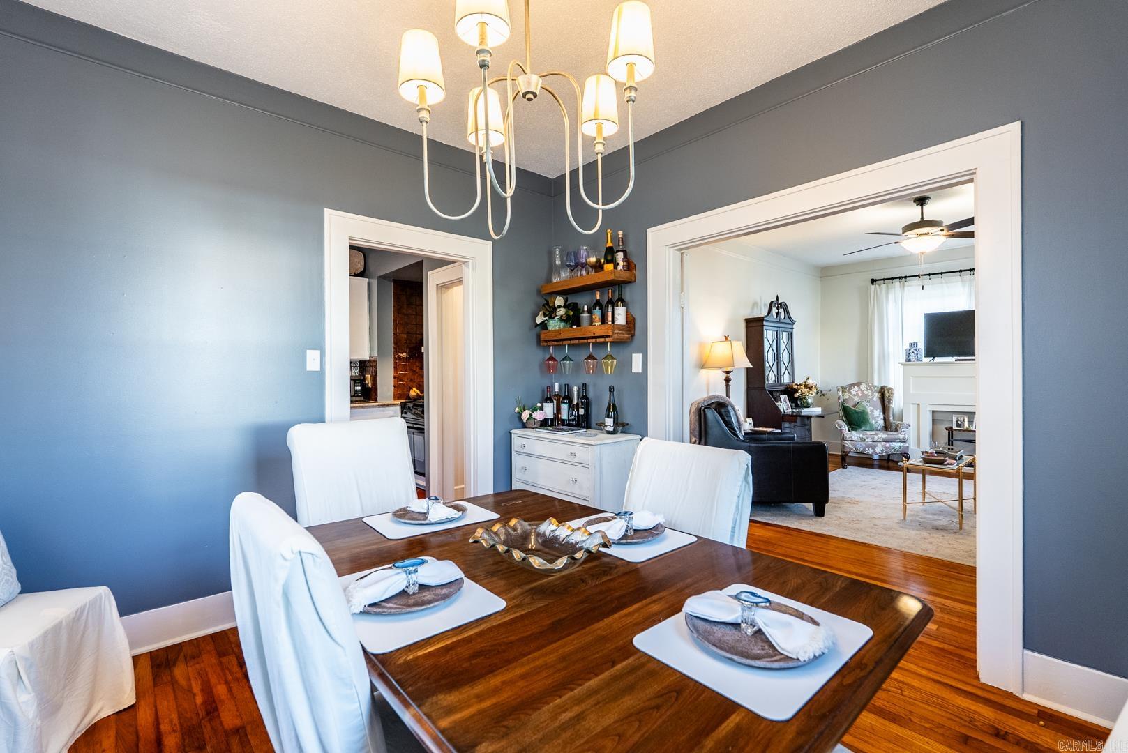 ELMHURST - Residential