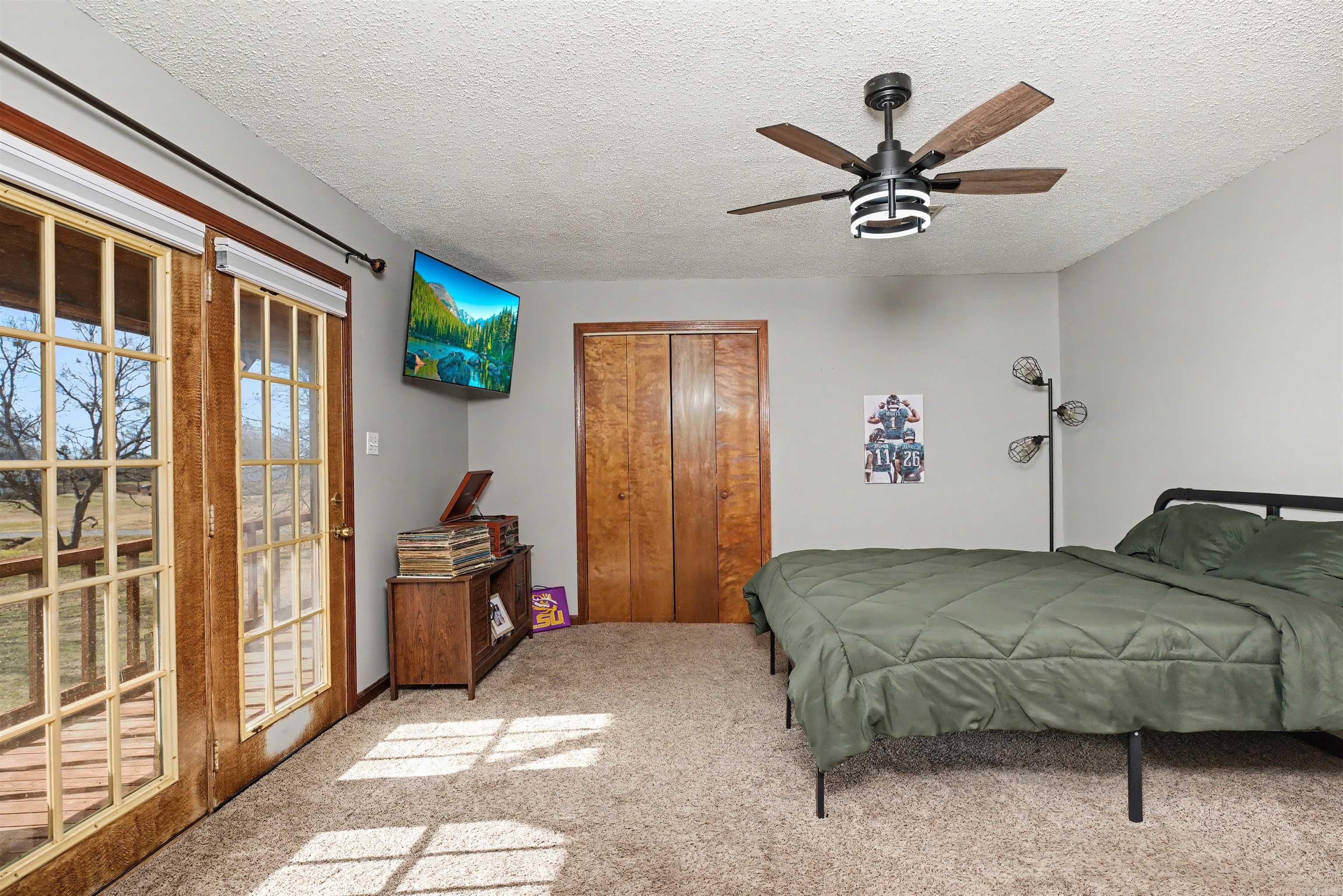 ISLAND HARBOR EST - Residential