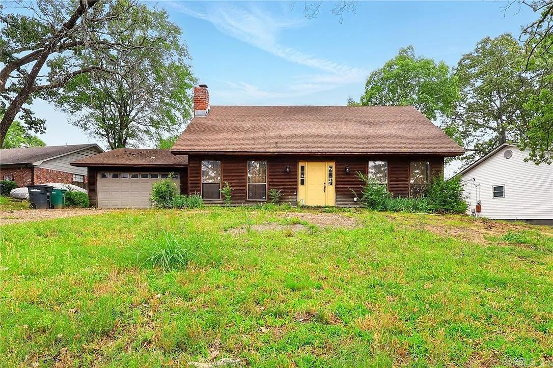 EAST MEADOW - Residential