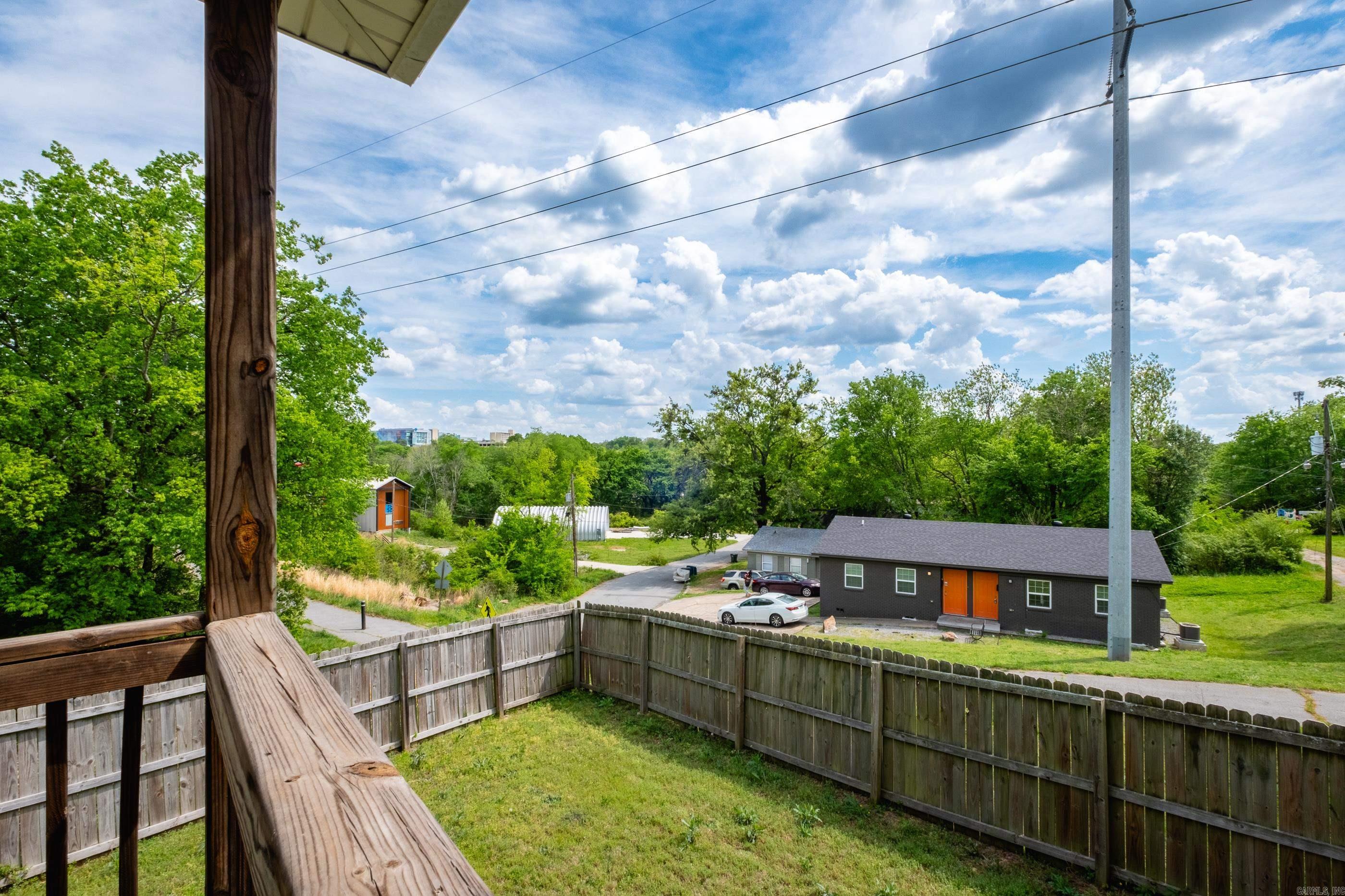 CAPITOL HILL EXT - Residential