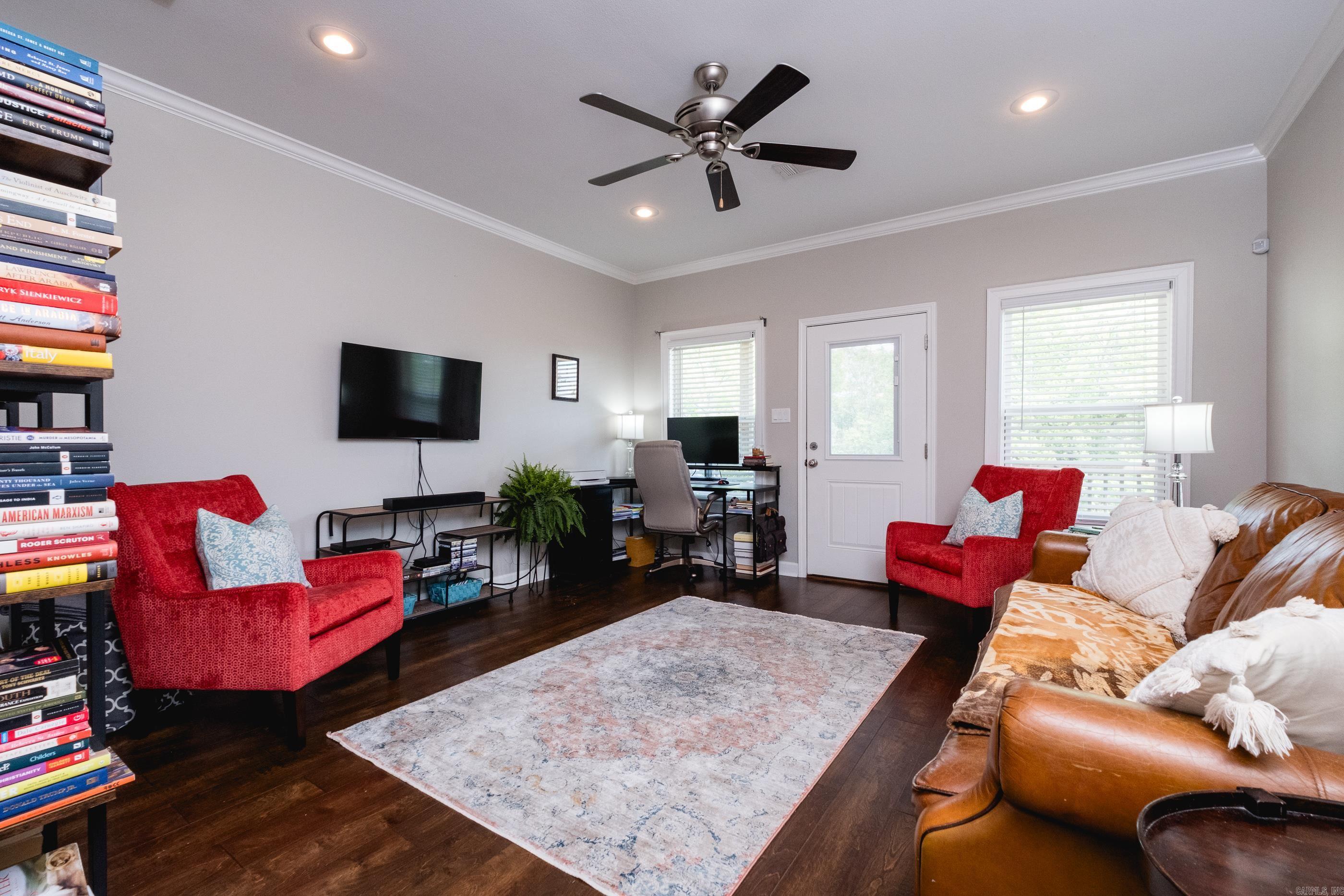 CAPITOL HILL EXT - Residential