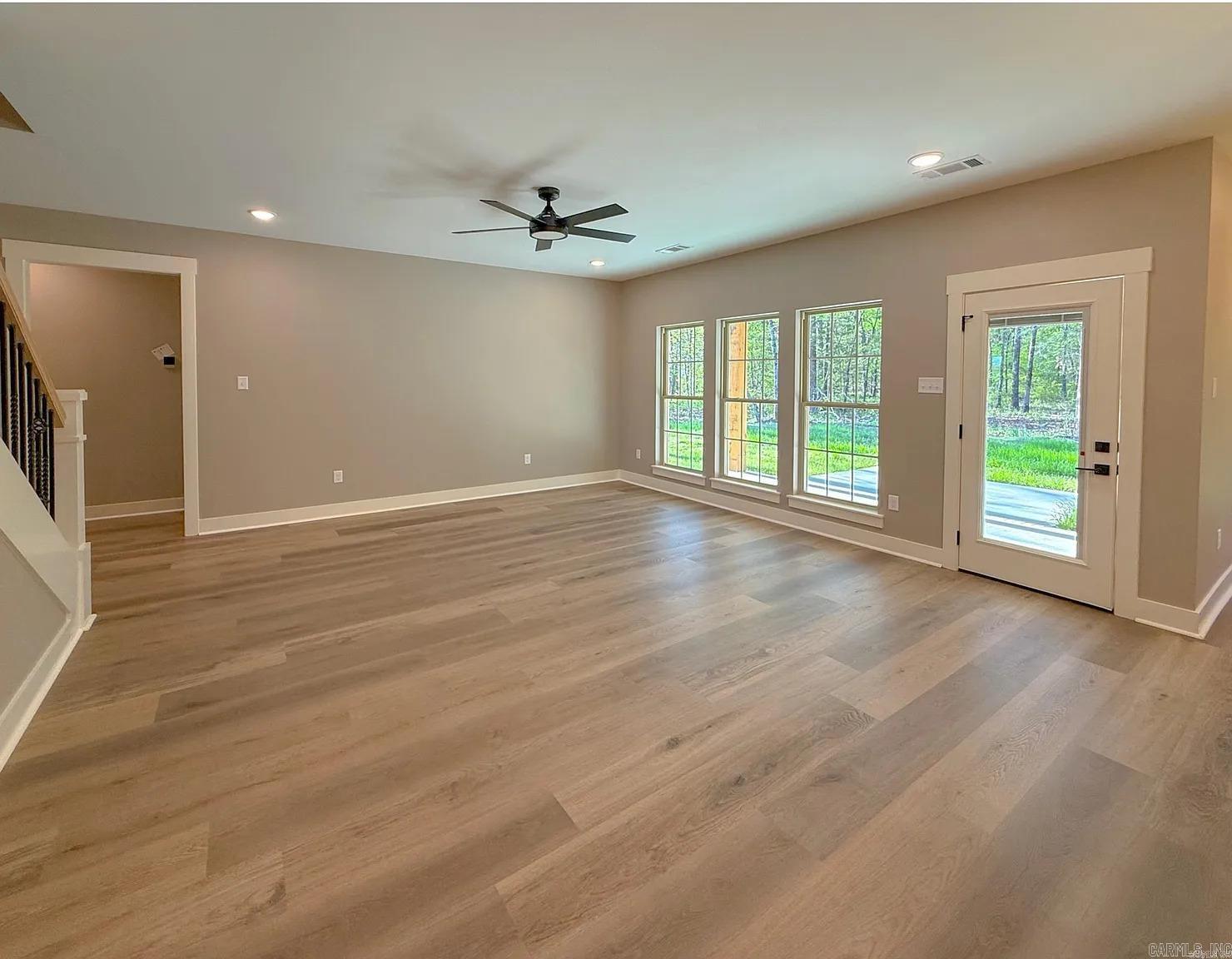 CARDINAL VALLEY - Residential