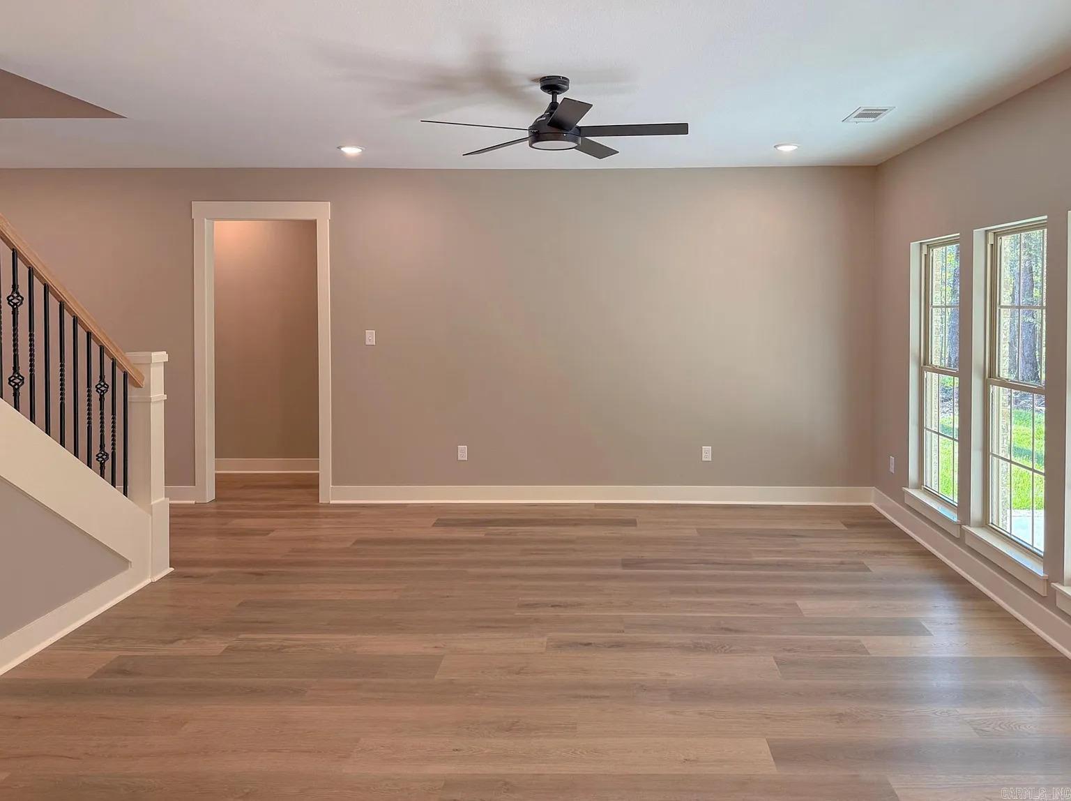 CARDINAL VALLEY - Residential