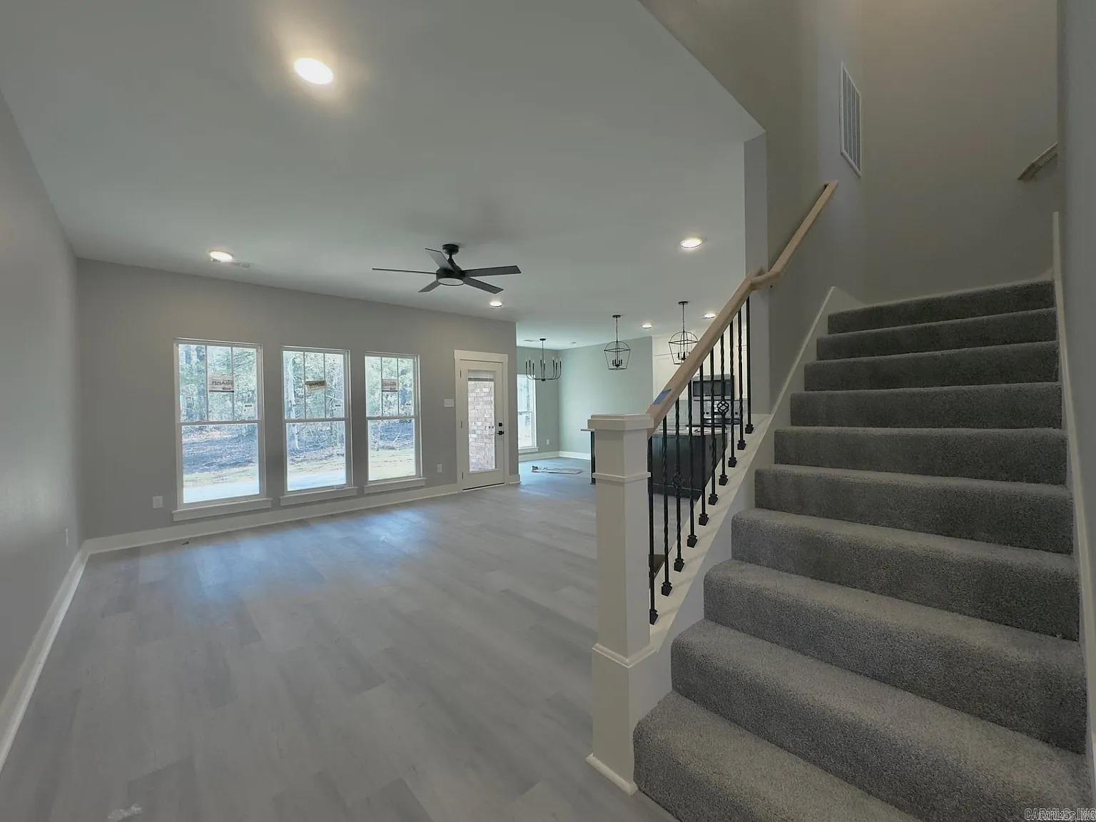 CARDINAL VALLEY - Residential