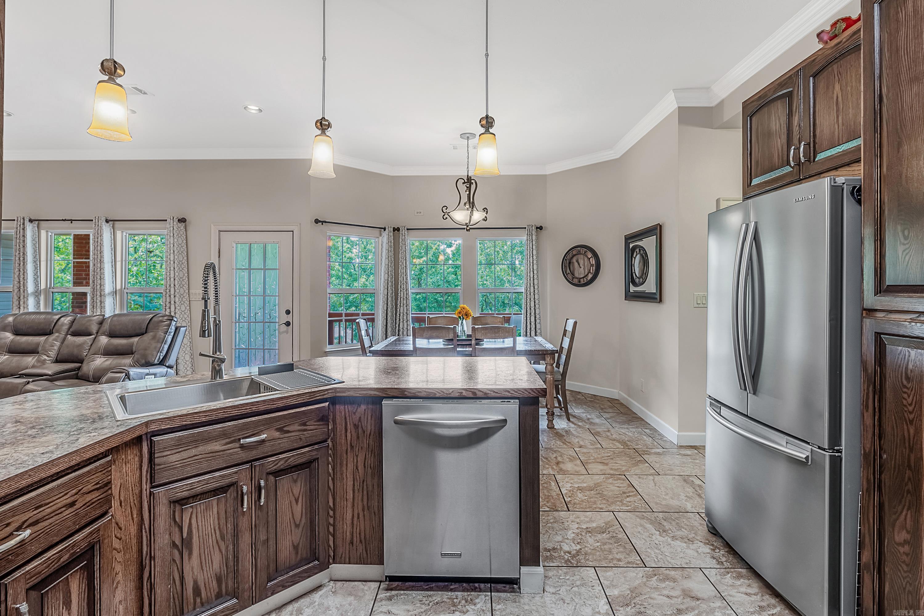 LAKEVIEW ACRES - Residential