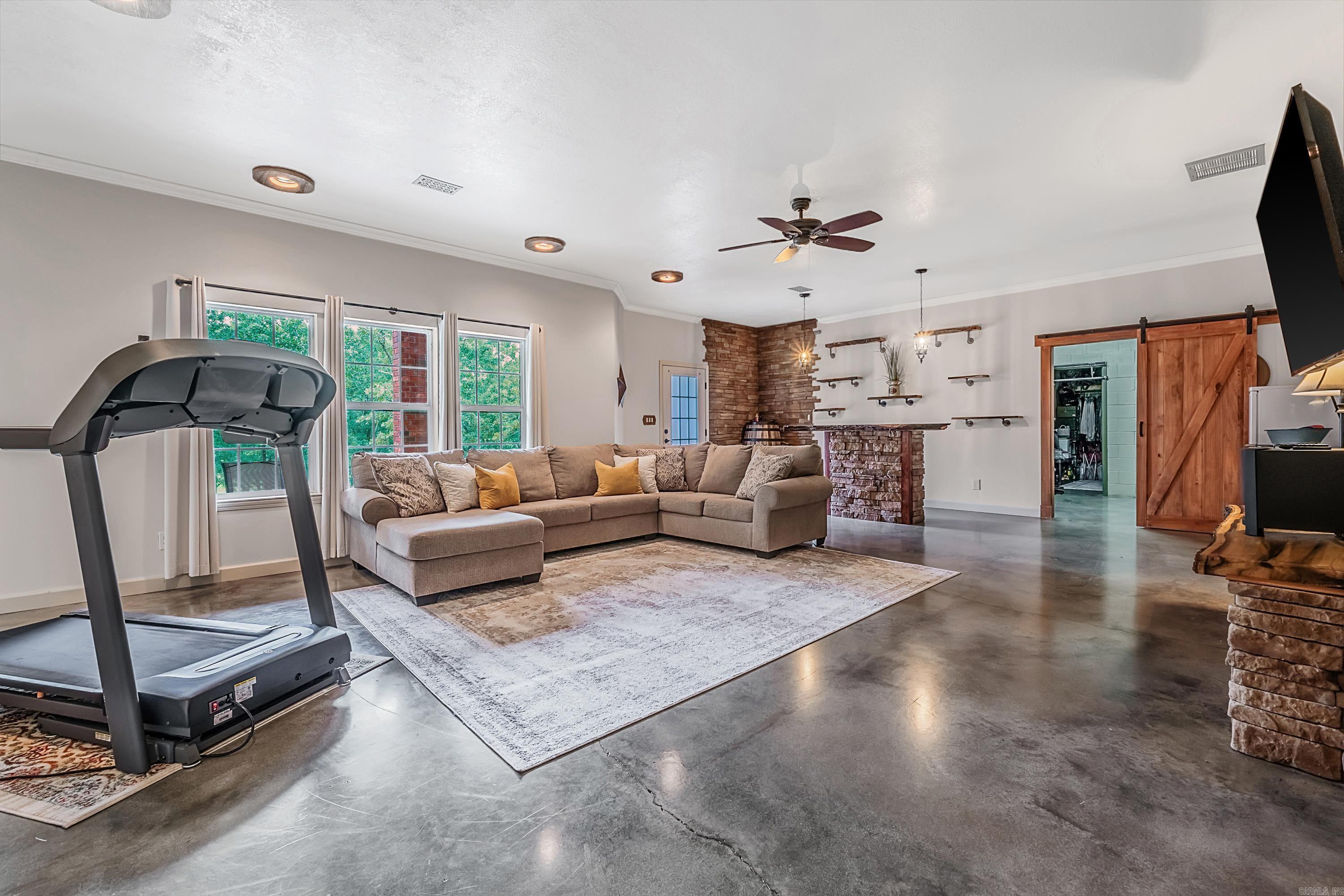 LAKEVIEW ACRES - Residential