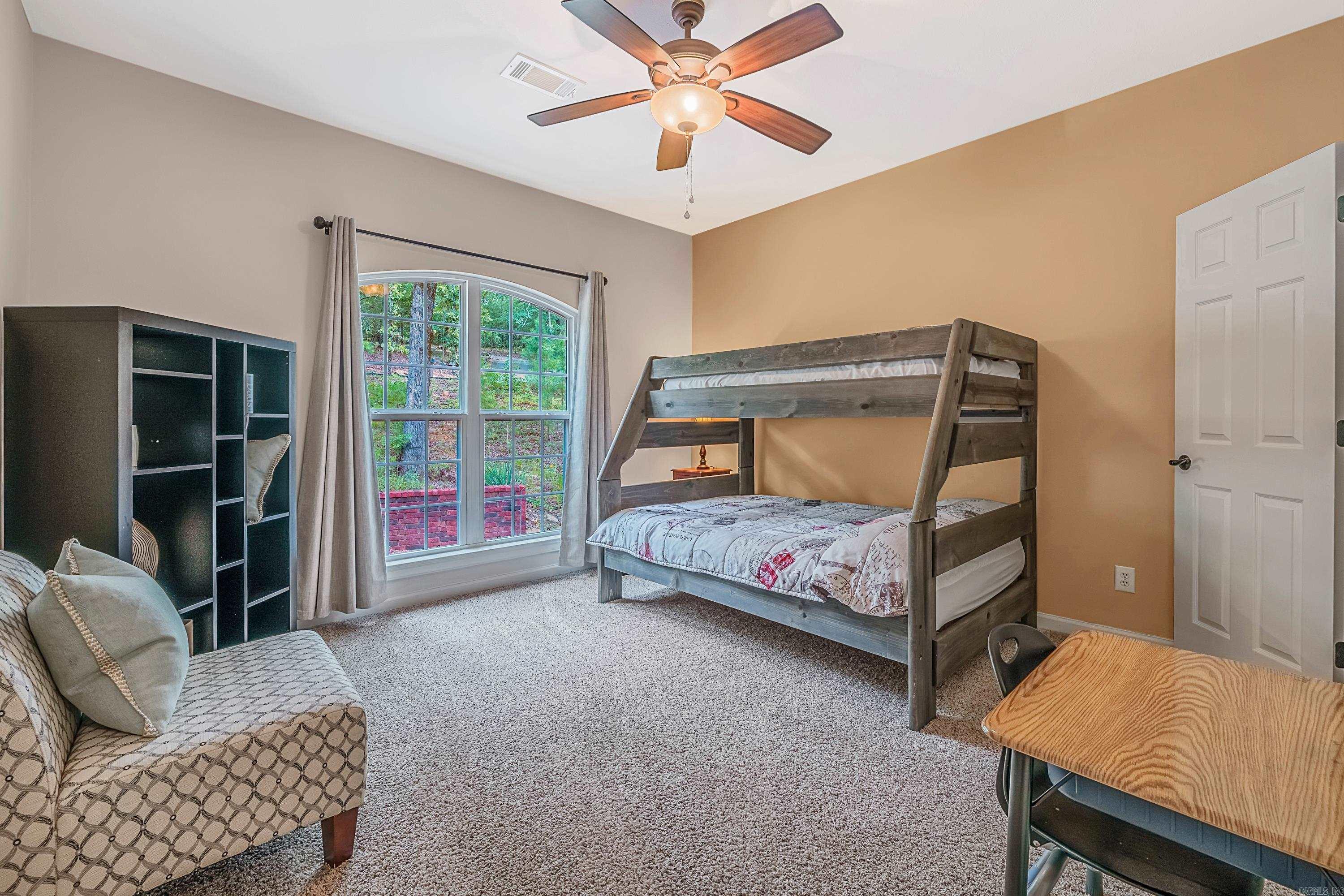 LAKEVIEW ACRES - Residential