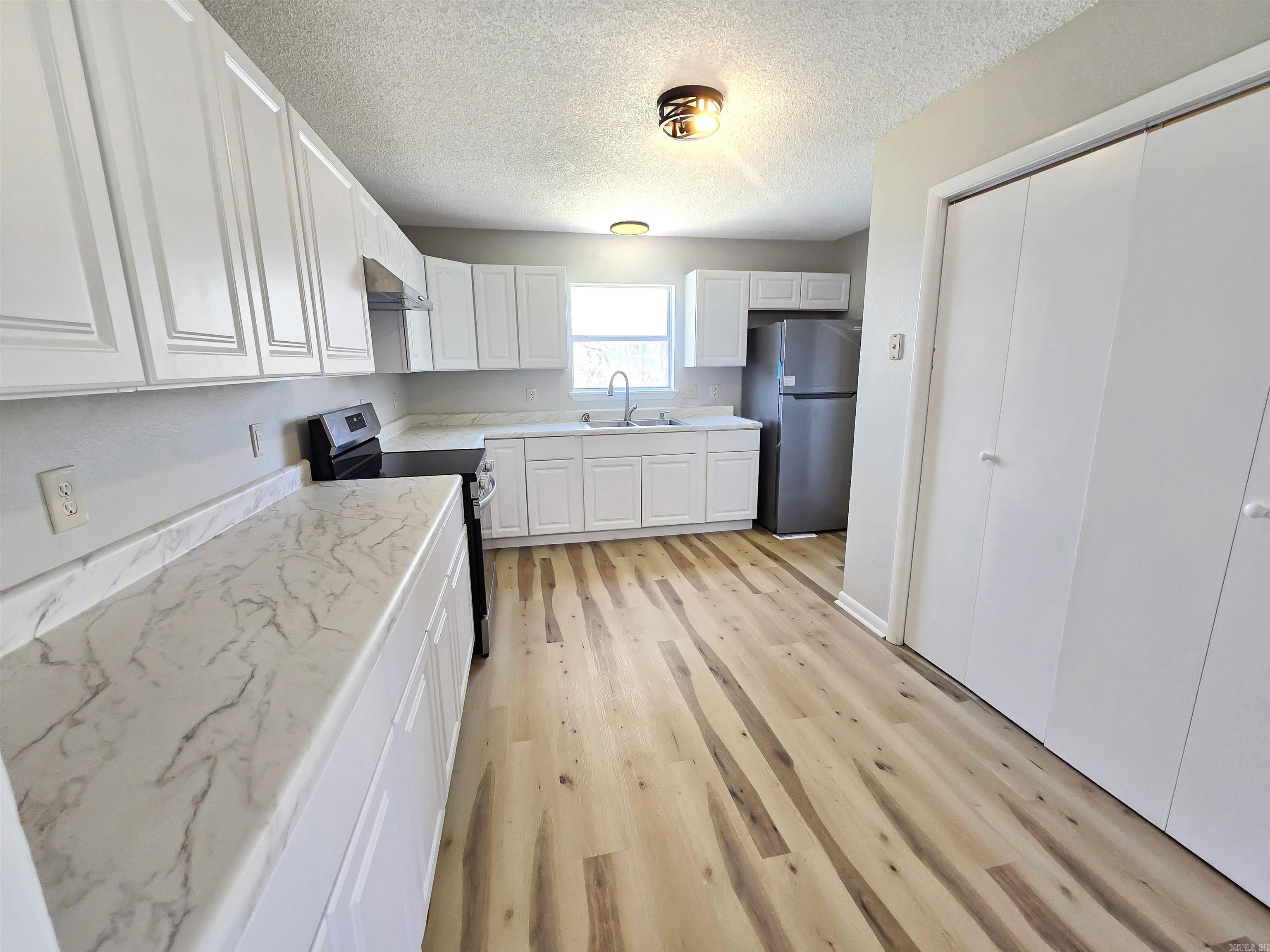 BRIGGS & ONEAL - Residential