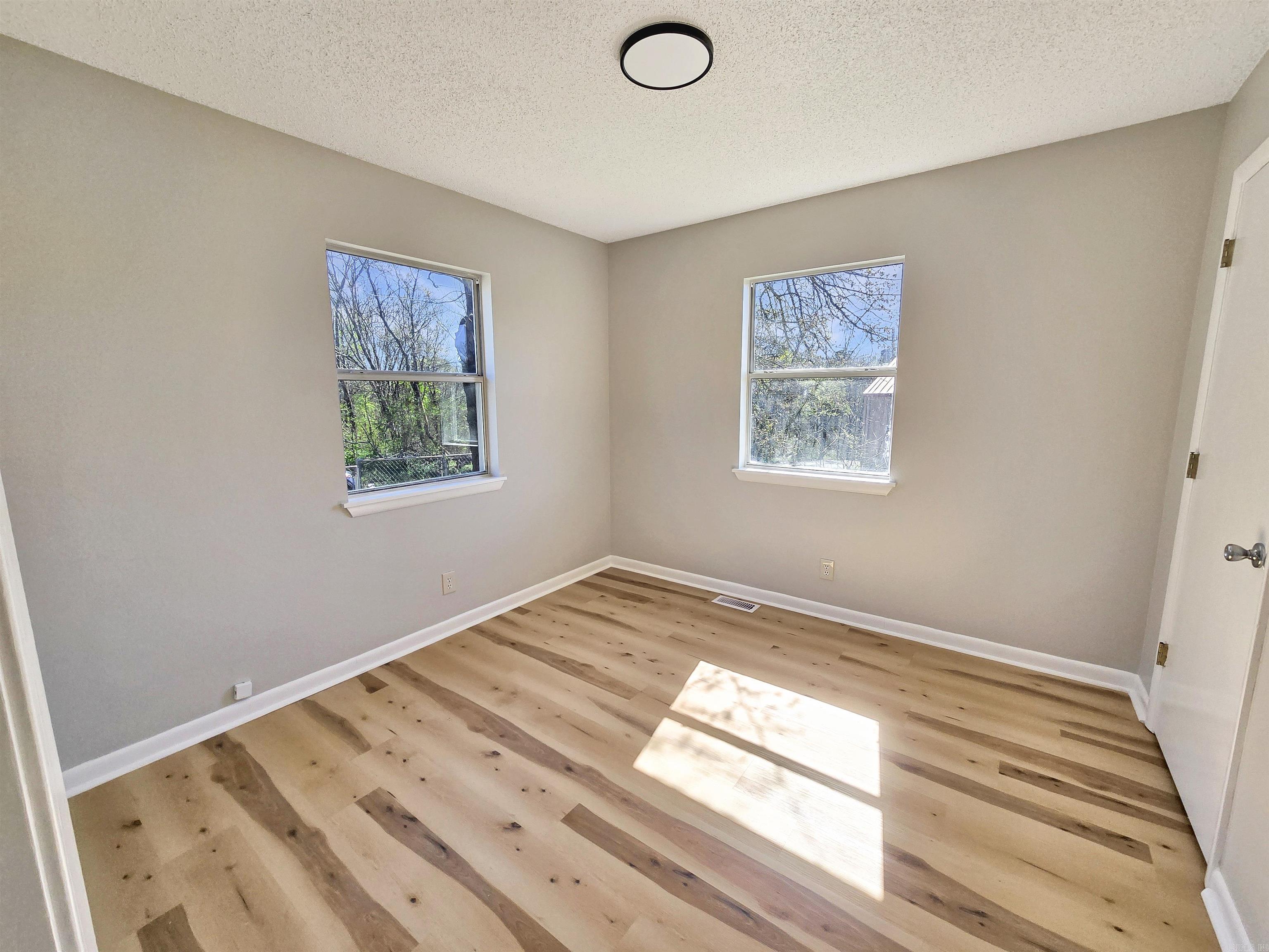 BRIGGS & ONEAL - Residential