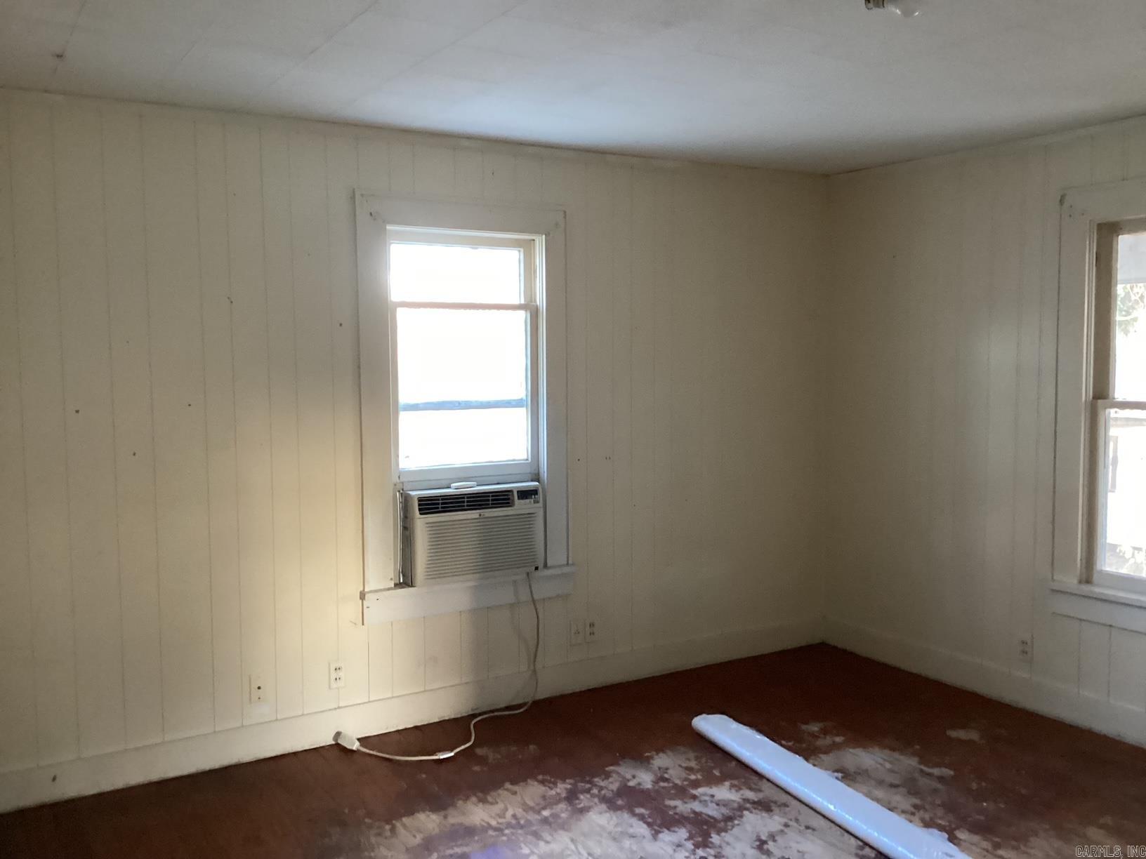 RL HAYS - Residential