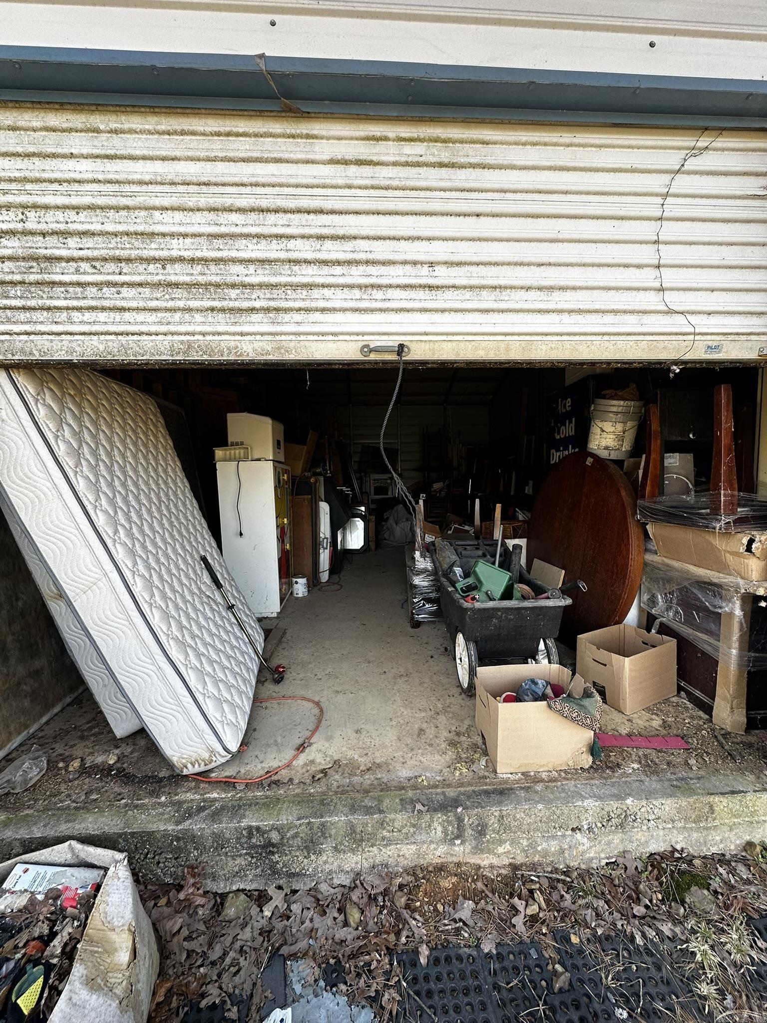 RED OAK ACRES - Residential