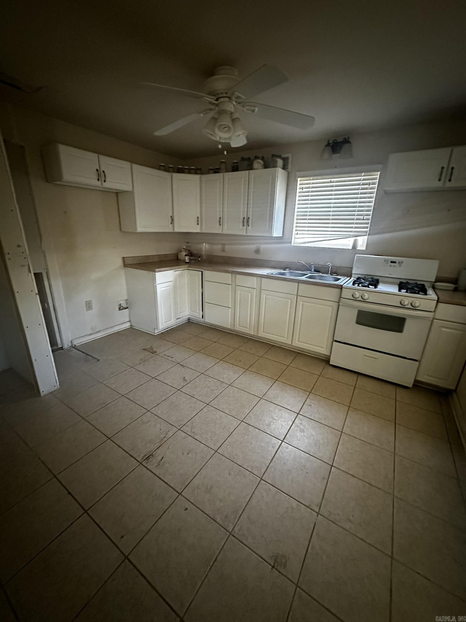 RED OAK ACRES - Residential