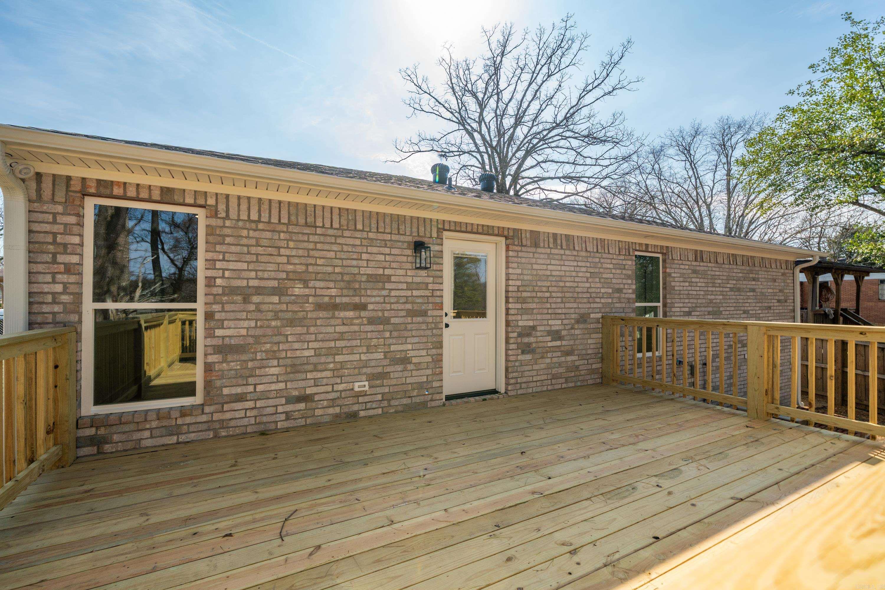 Shirley - Residential