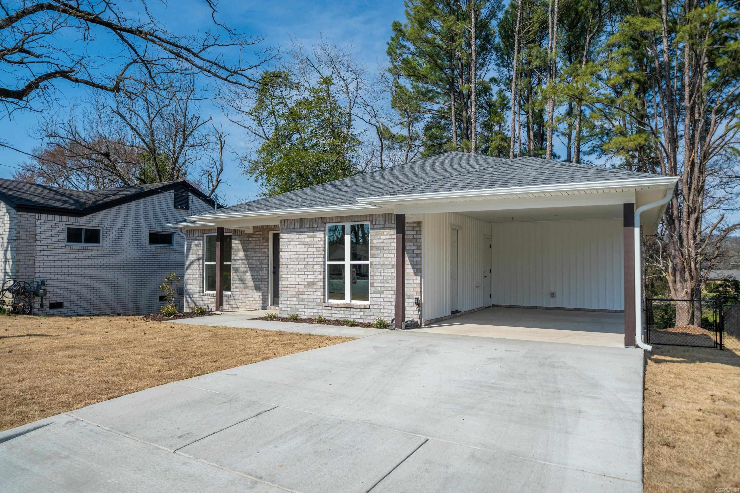 Shirley - Residential