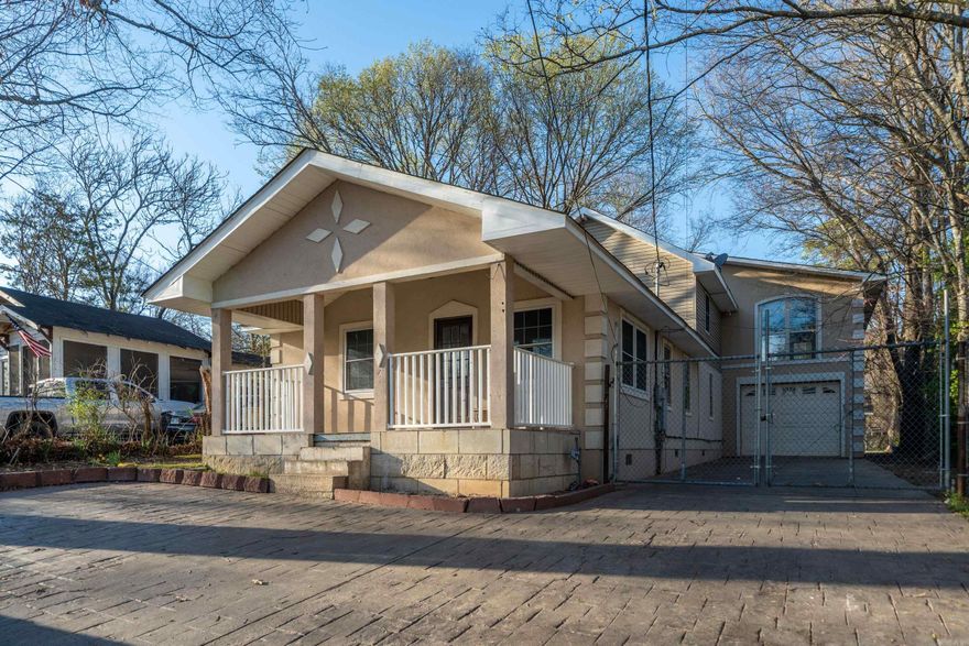 Convenient location! Nice home in the city for second generation or large family, hardwood floors, tile, five bedrooms, all electric, 2 story, large drive thru garage, partially fenced yard, couple of blocks to Oaklawn Park and casino, close to downtown, hospitals, and restaurants.