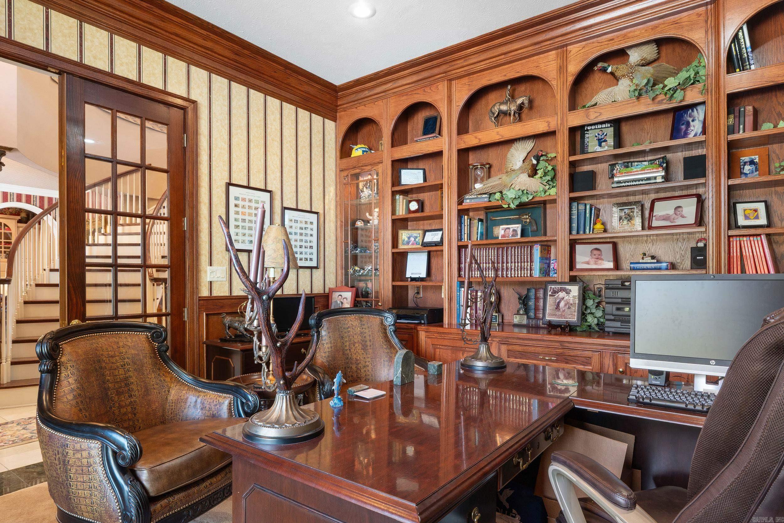 WESTIN ESTATES - Residential
