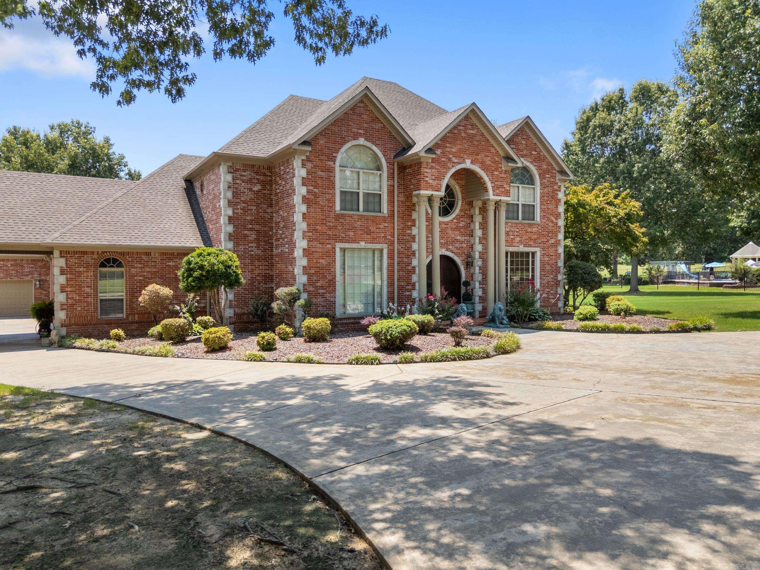 WESTIN ESTATES - Residential