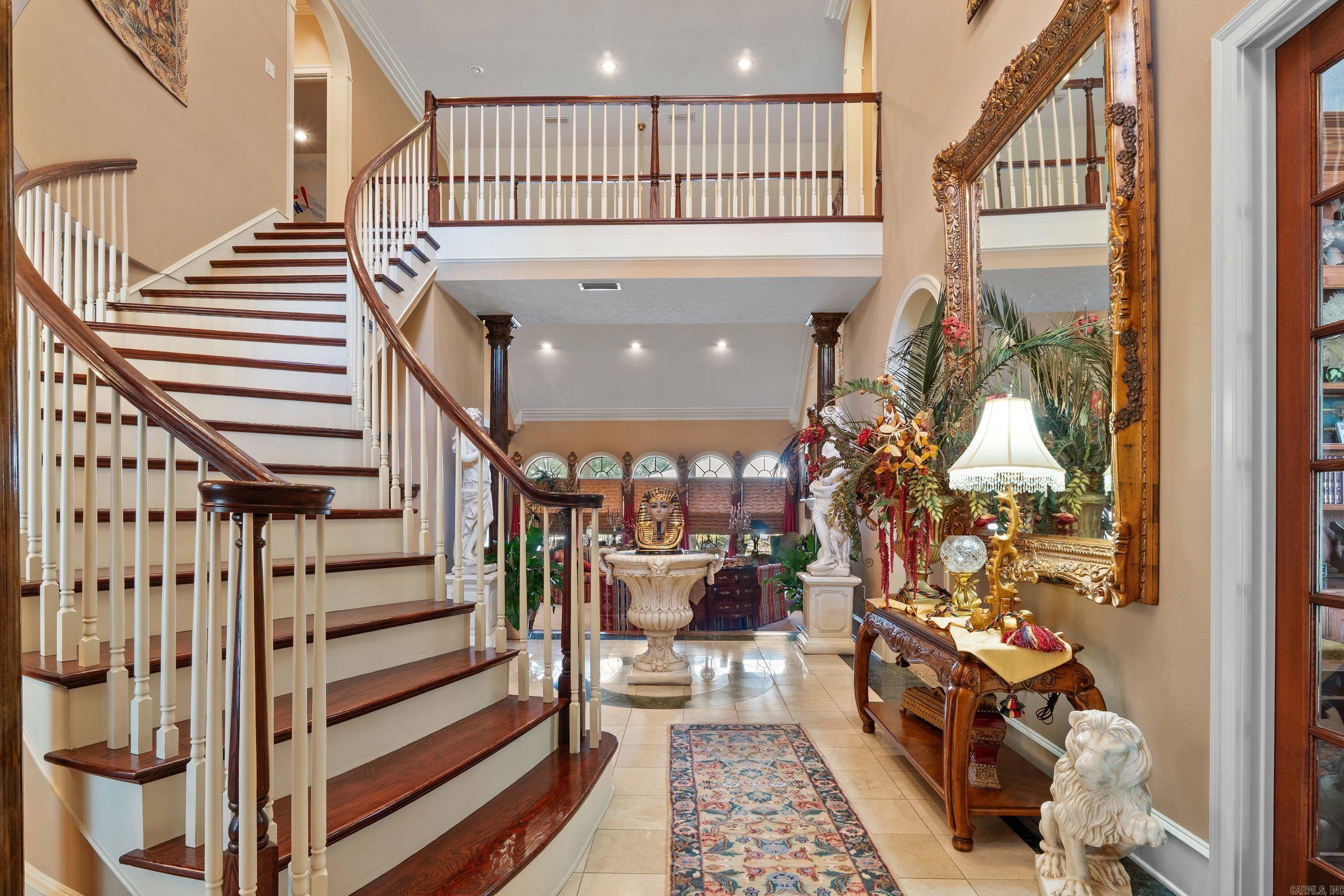 WESTIN ESTATES - Residential