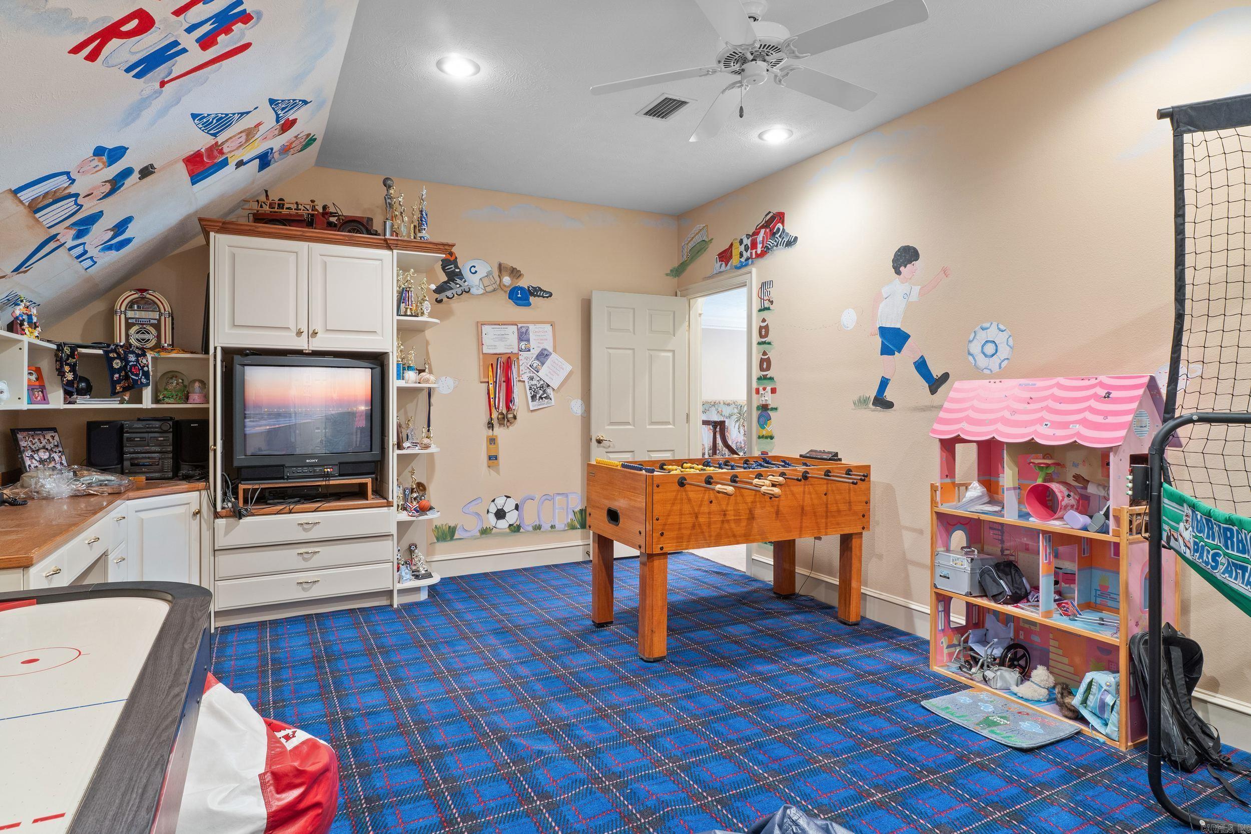WESTIN ESTATES - Residential