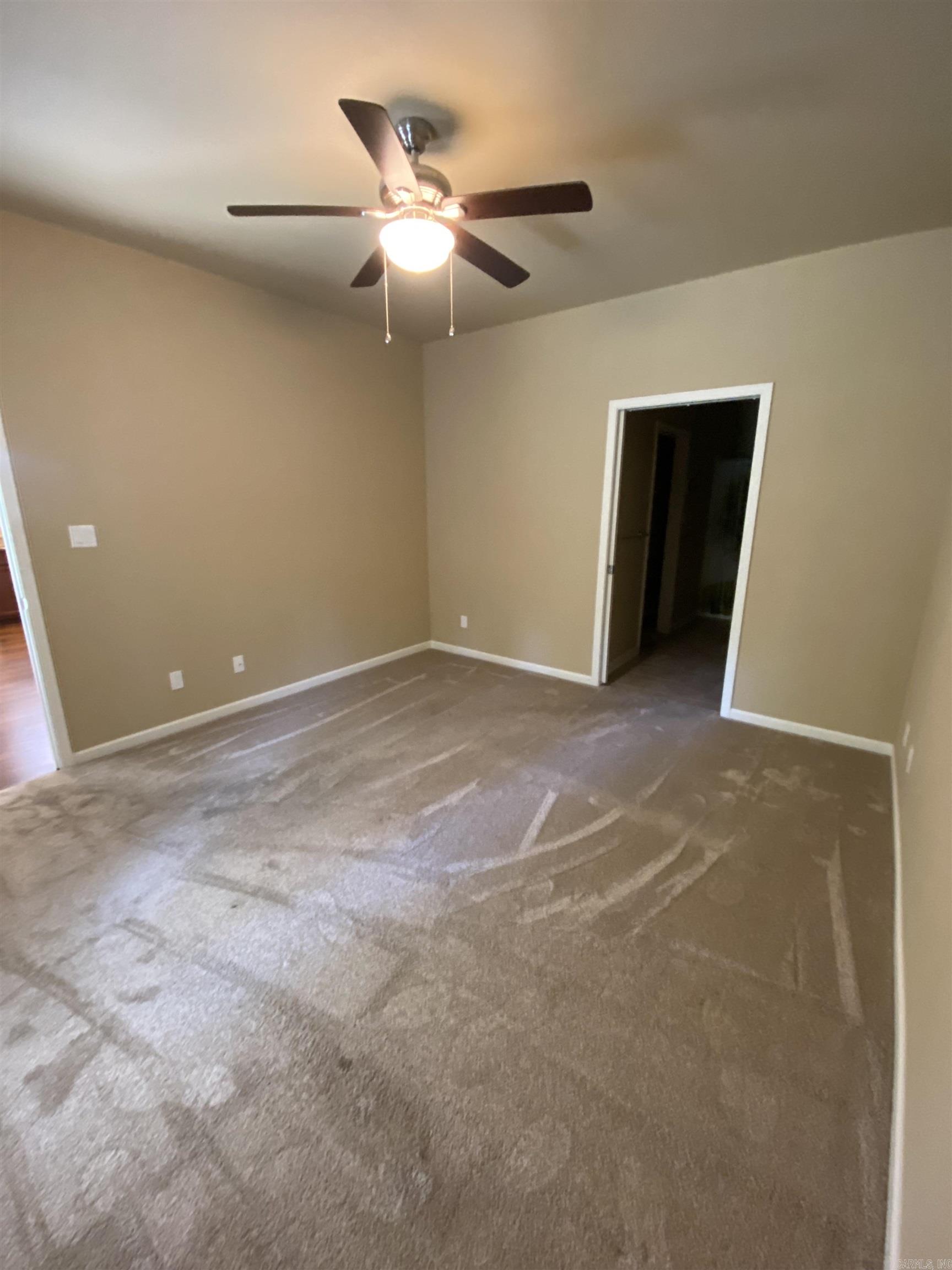 GOLF LINKS GARDENS - Residential