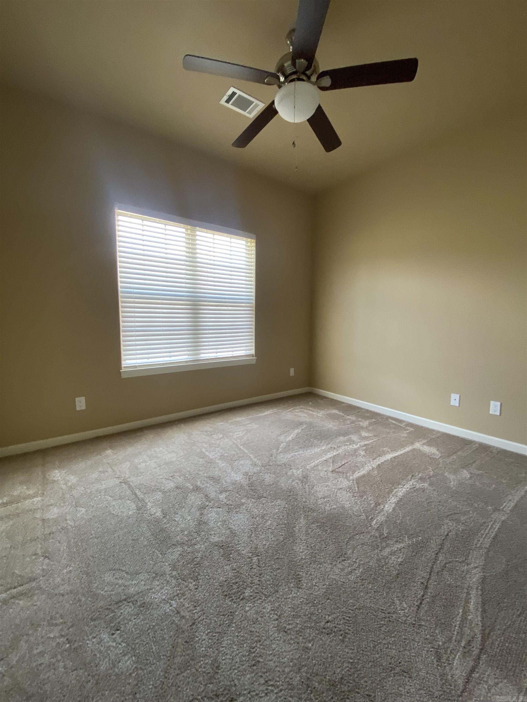 GOLF LINKS GARDENS - Residential