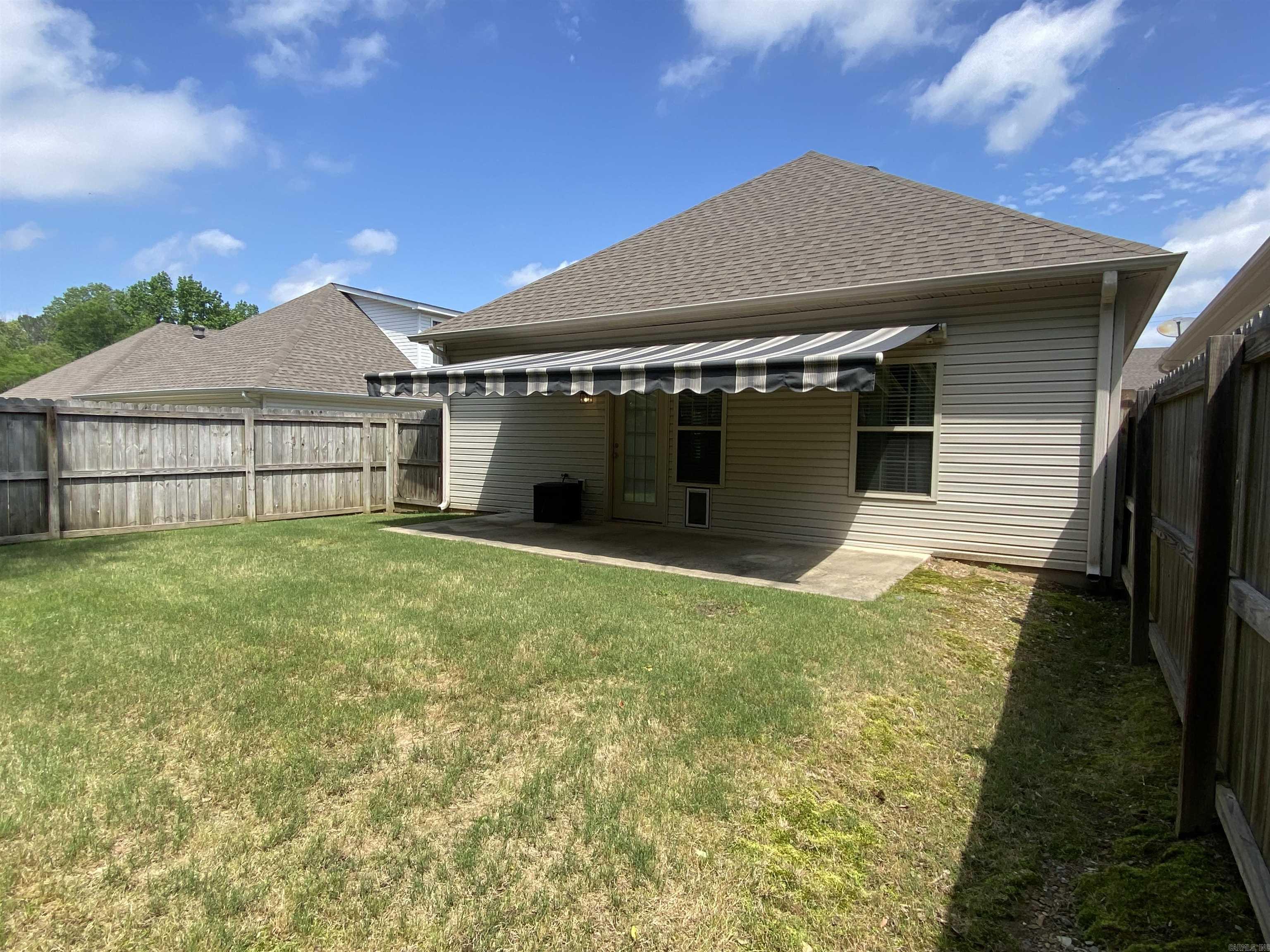 GOLF LINKS GARDENS - Residential