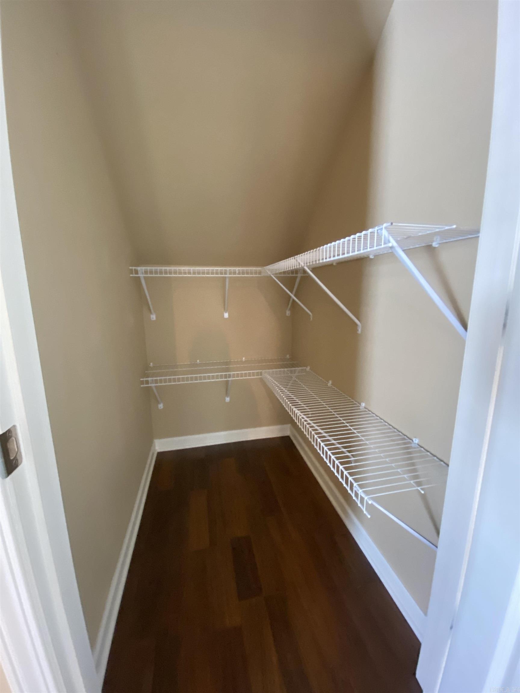 GOLF LINKS GARDENS - Residential