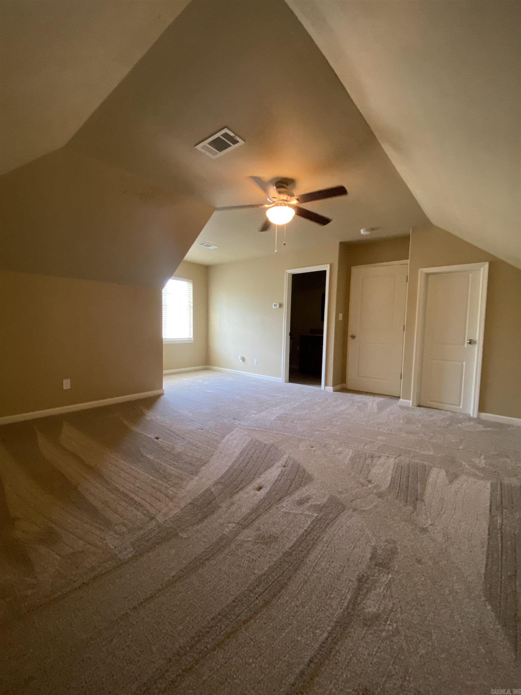 GOLF LINKS GARDENS - Residential