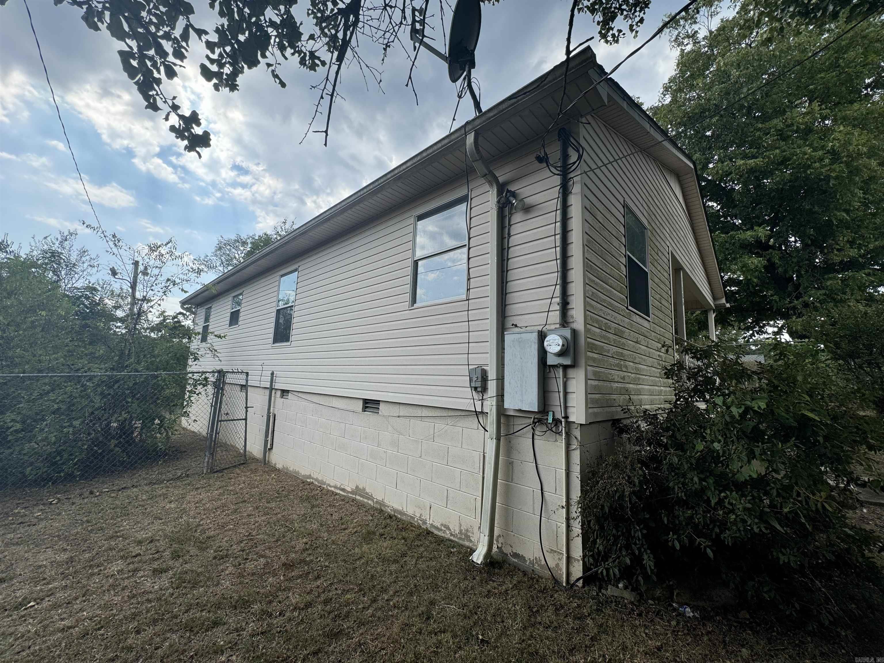 BRIGGS & ONEAL - Residential