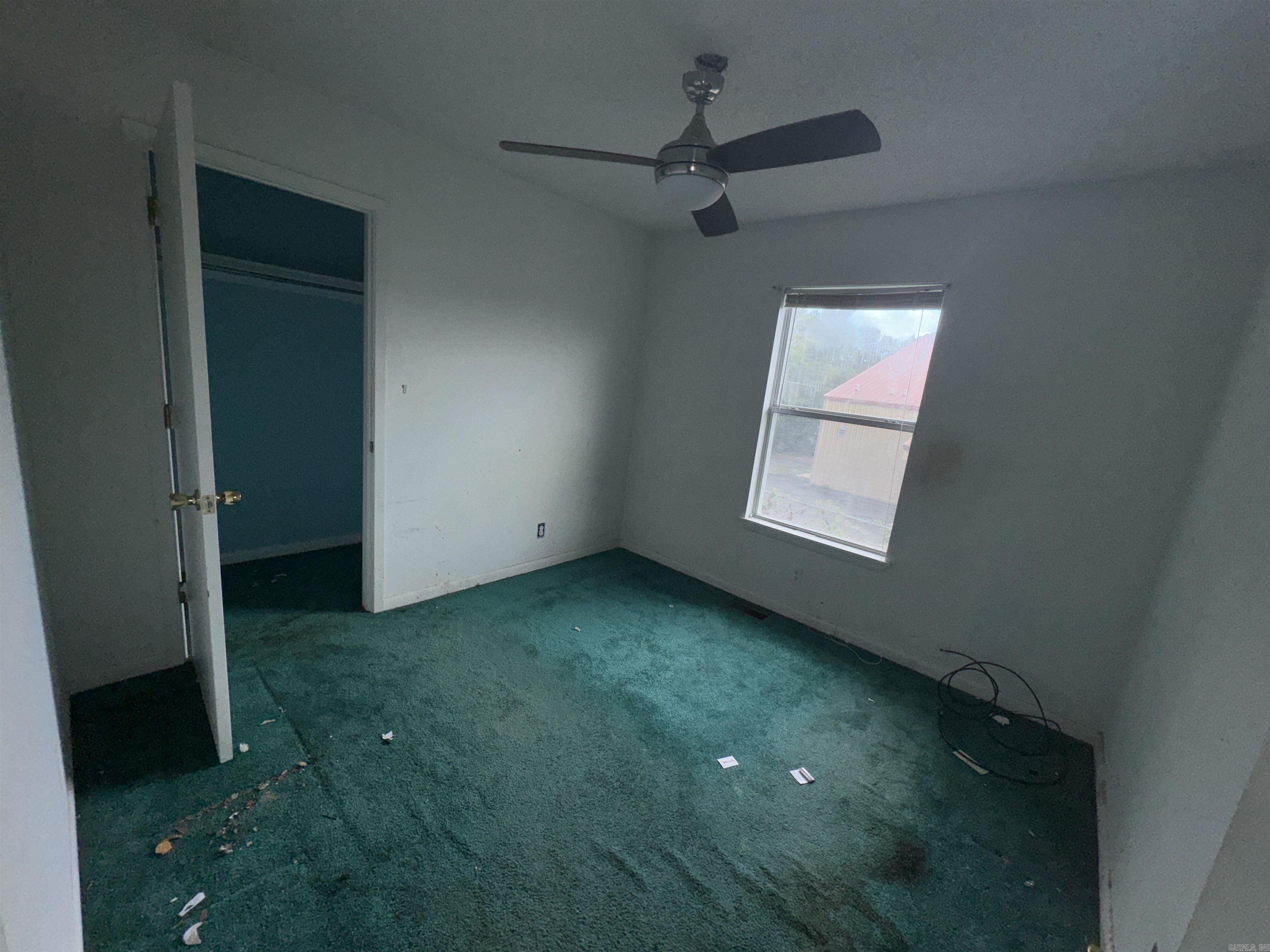 BRIGGS & ONEAL - Residential