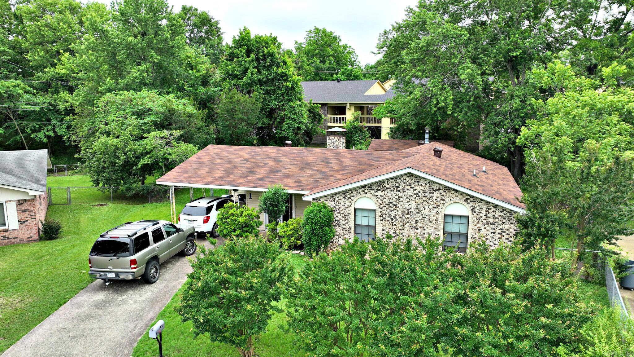 Men-Ark #1 - Residential