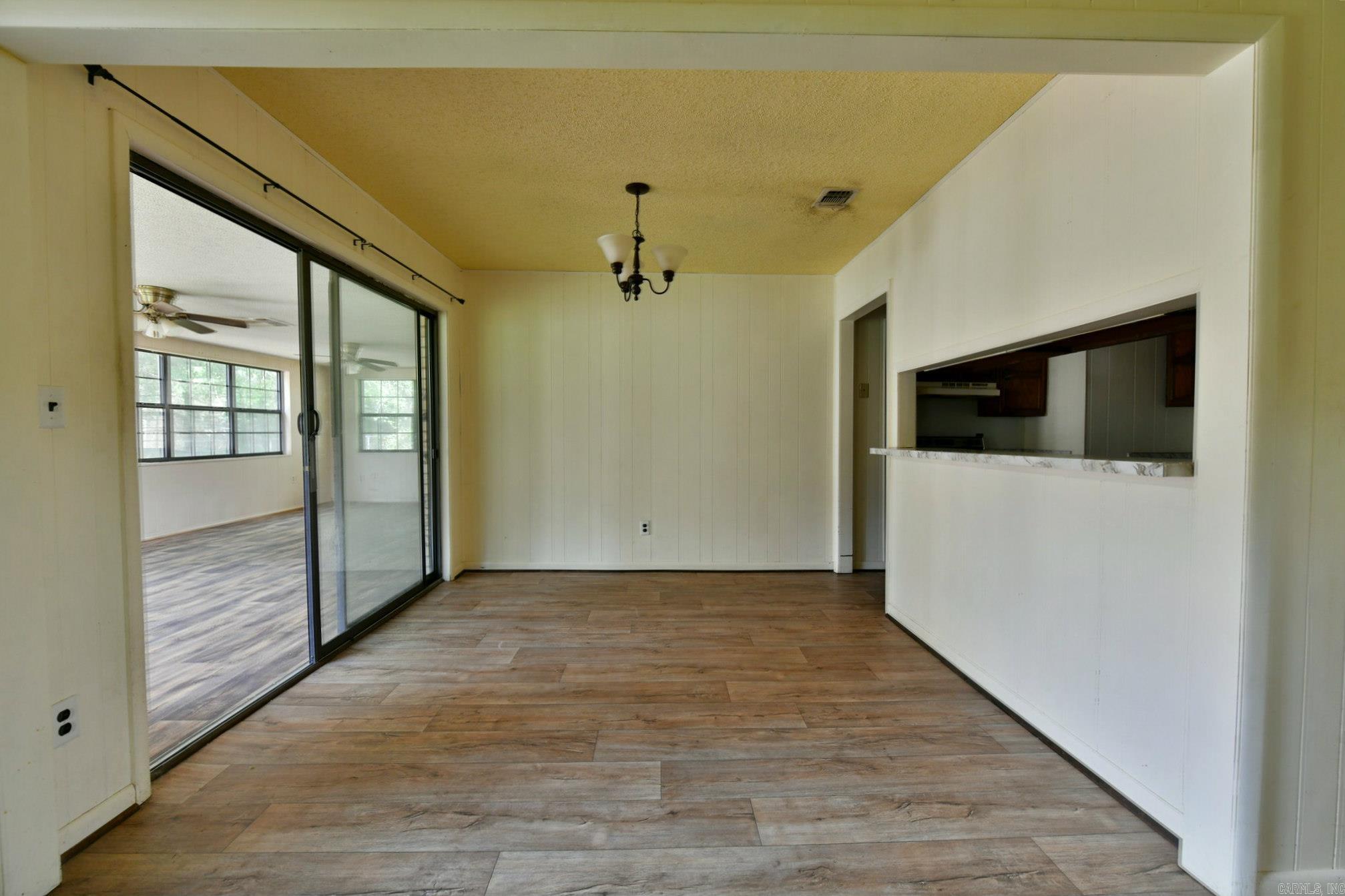 Men-Ark #1 - Residential