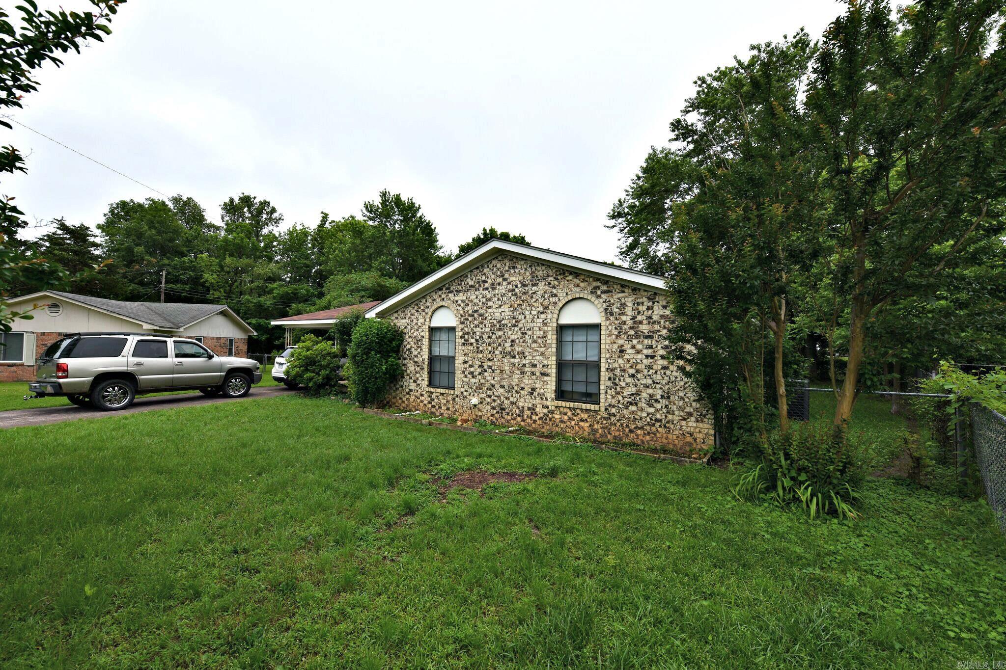 Men-Ark #1 - Residential