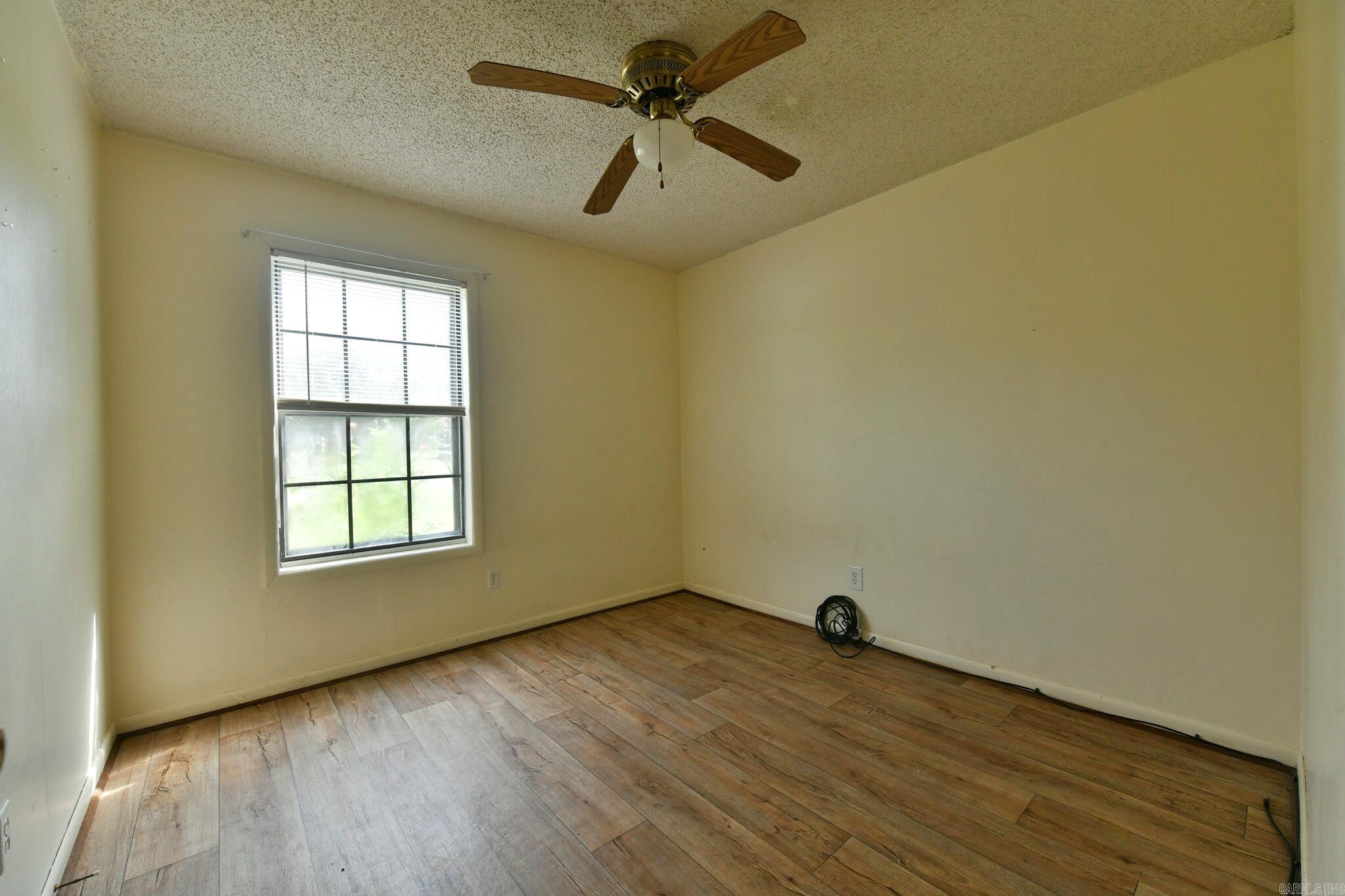 Men-Ark #1 - Residential