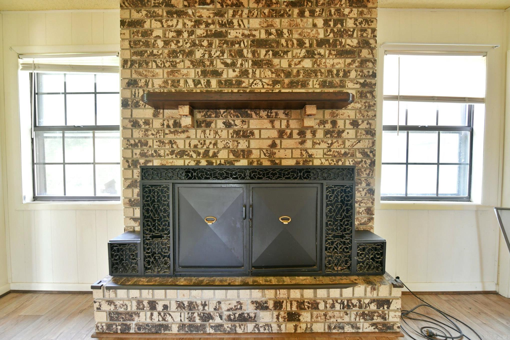 Men-Ark #1 - Residential