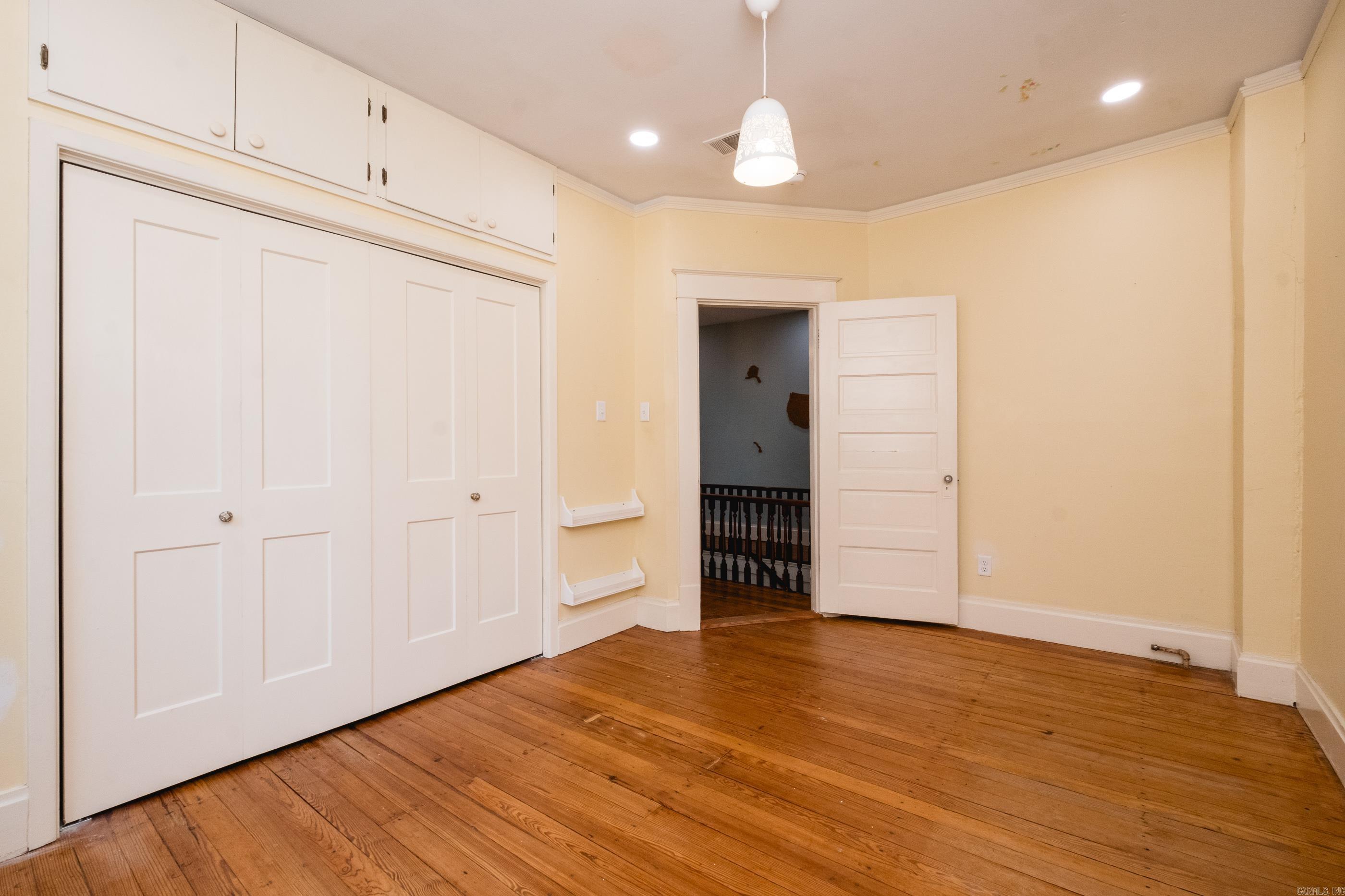Hill Crest - Residential
