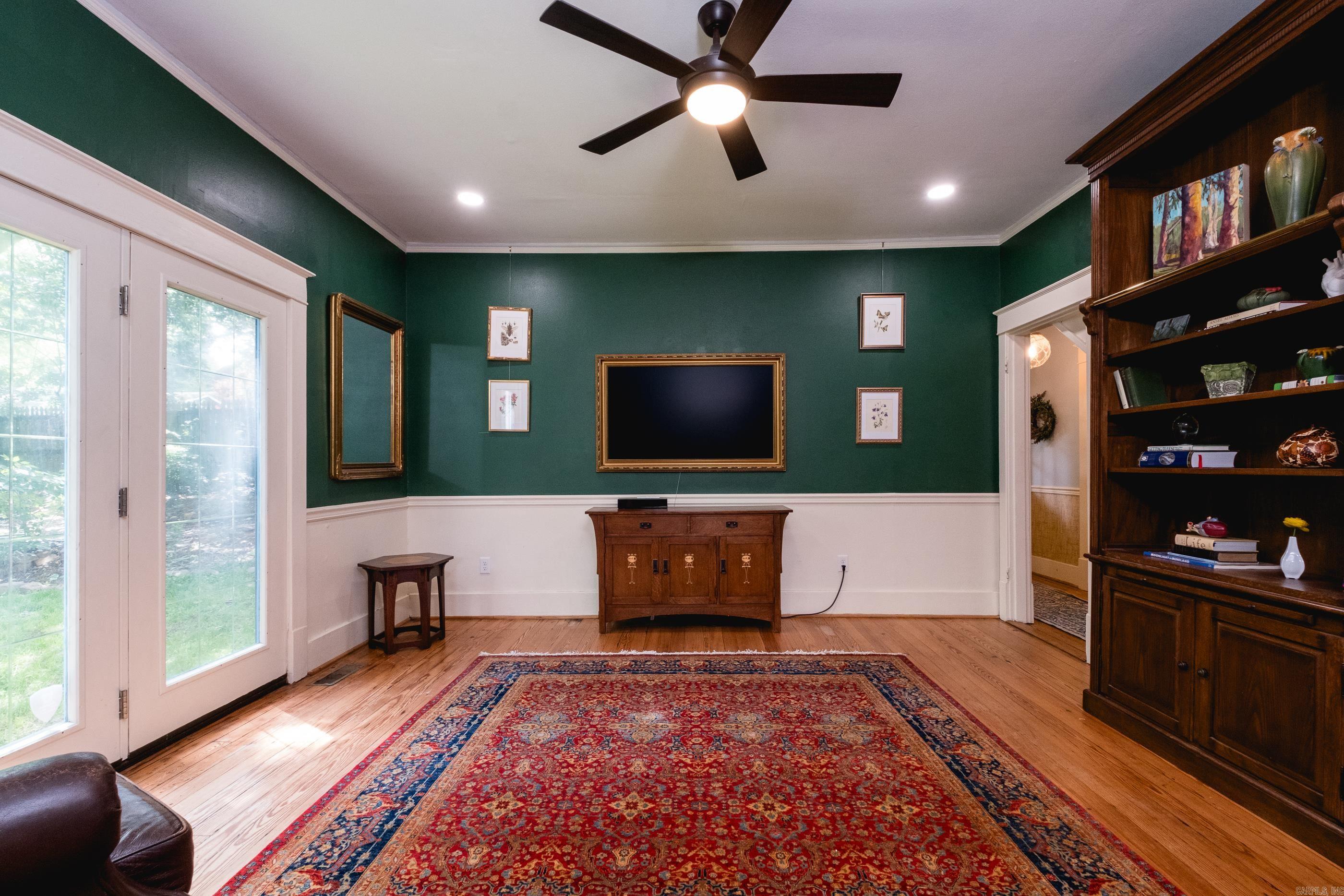 Hill Crest - Residential