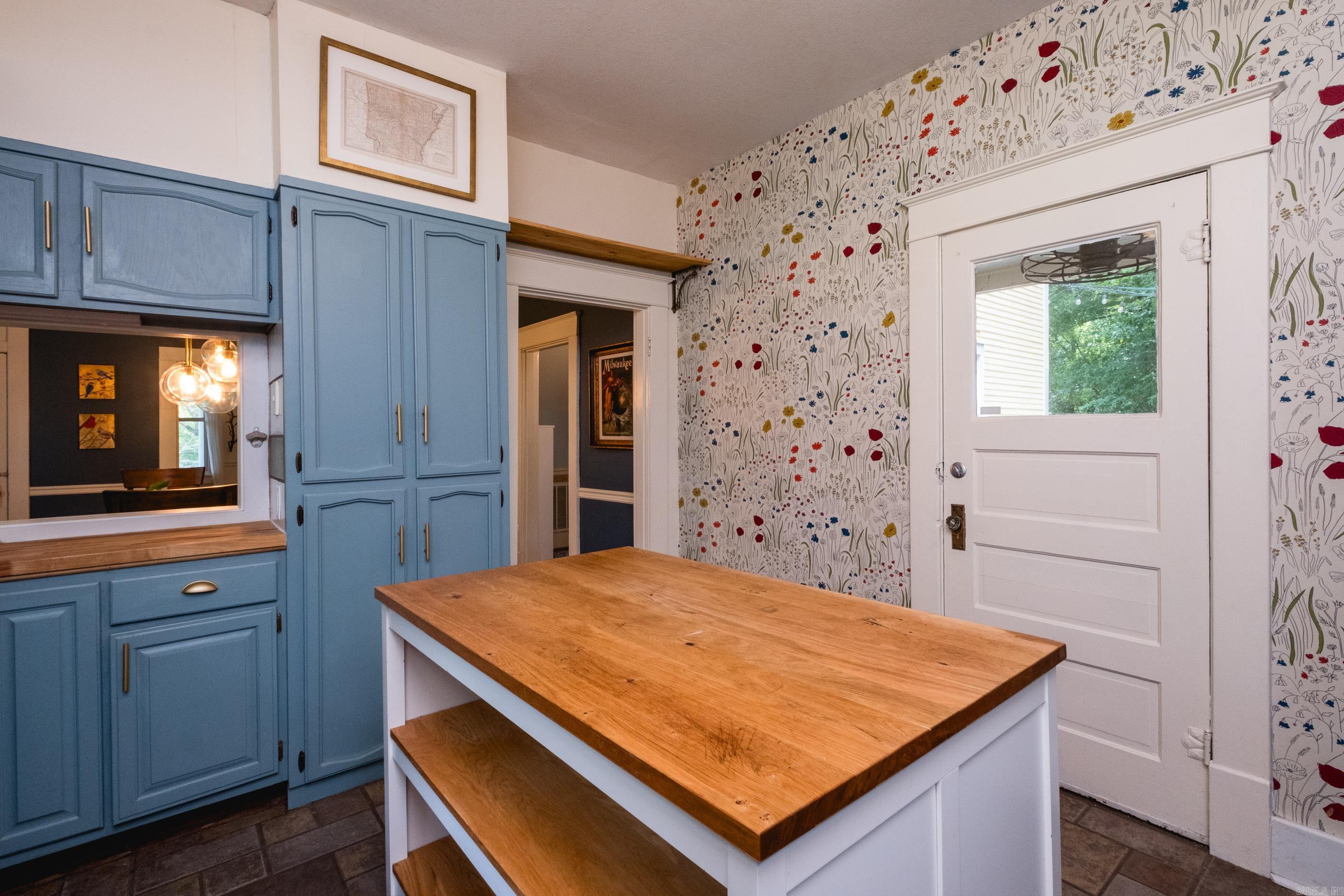Hill Crest - Residential