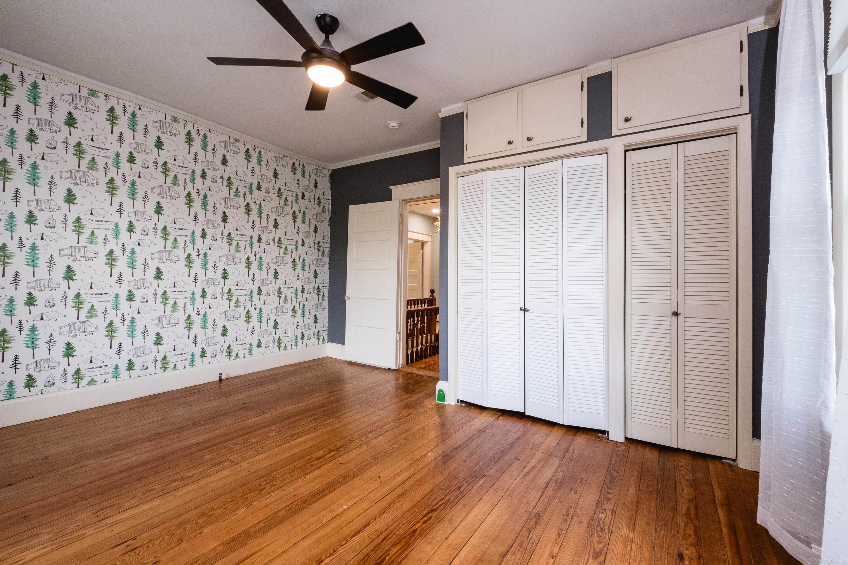 Hill Crest - Residential