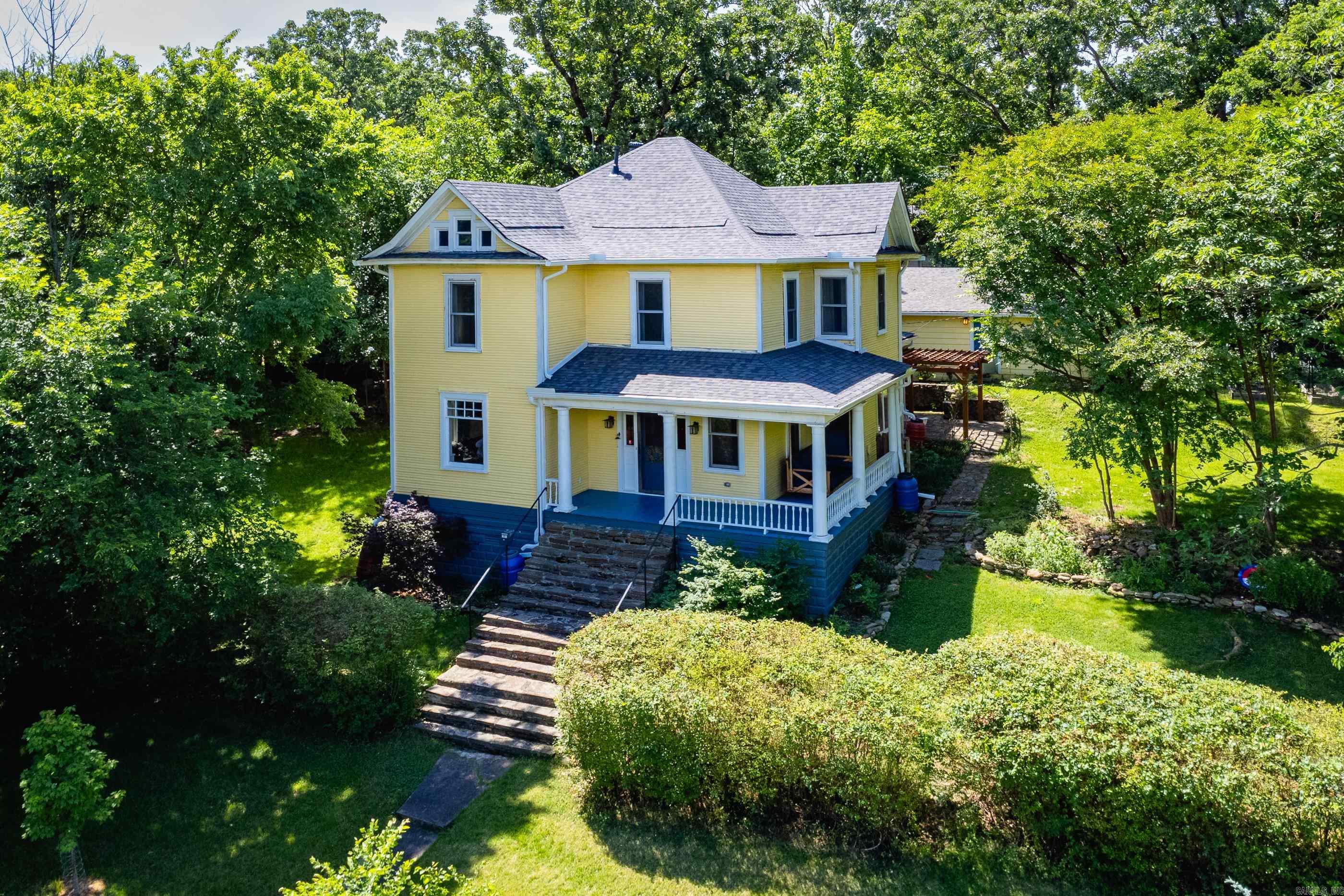 Hill Crest - Residential